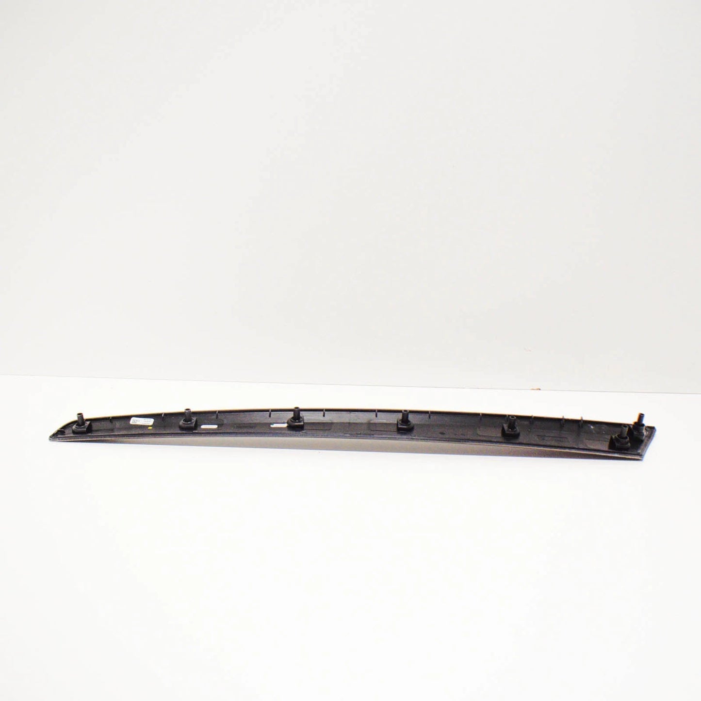 NEW MB E A207 FRONT LEFT GARNISH MOULDING UPPER TRIM A20772021222A02 ORIGINAL