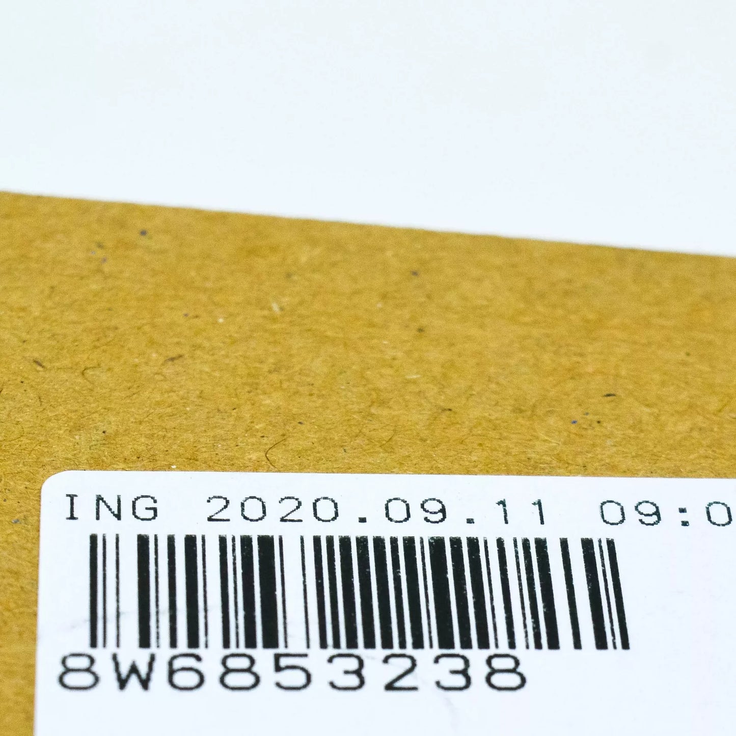 NEW AUDI RS5 8W6 FRONT RIGHT FENDER AIR VENT GRILLE BRACKET 8W6853238