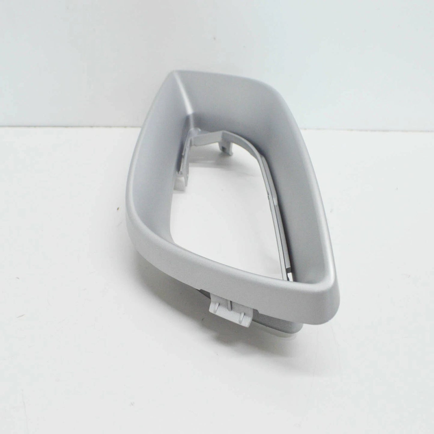 NEW MB R W251 FRONT BUMPER FOG LIGHT COVER LEFT TRIM A2518851923 ORIGINAL