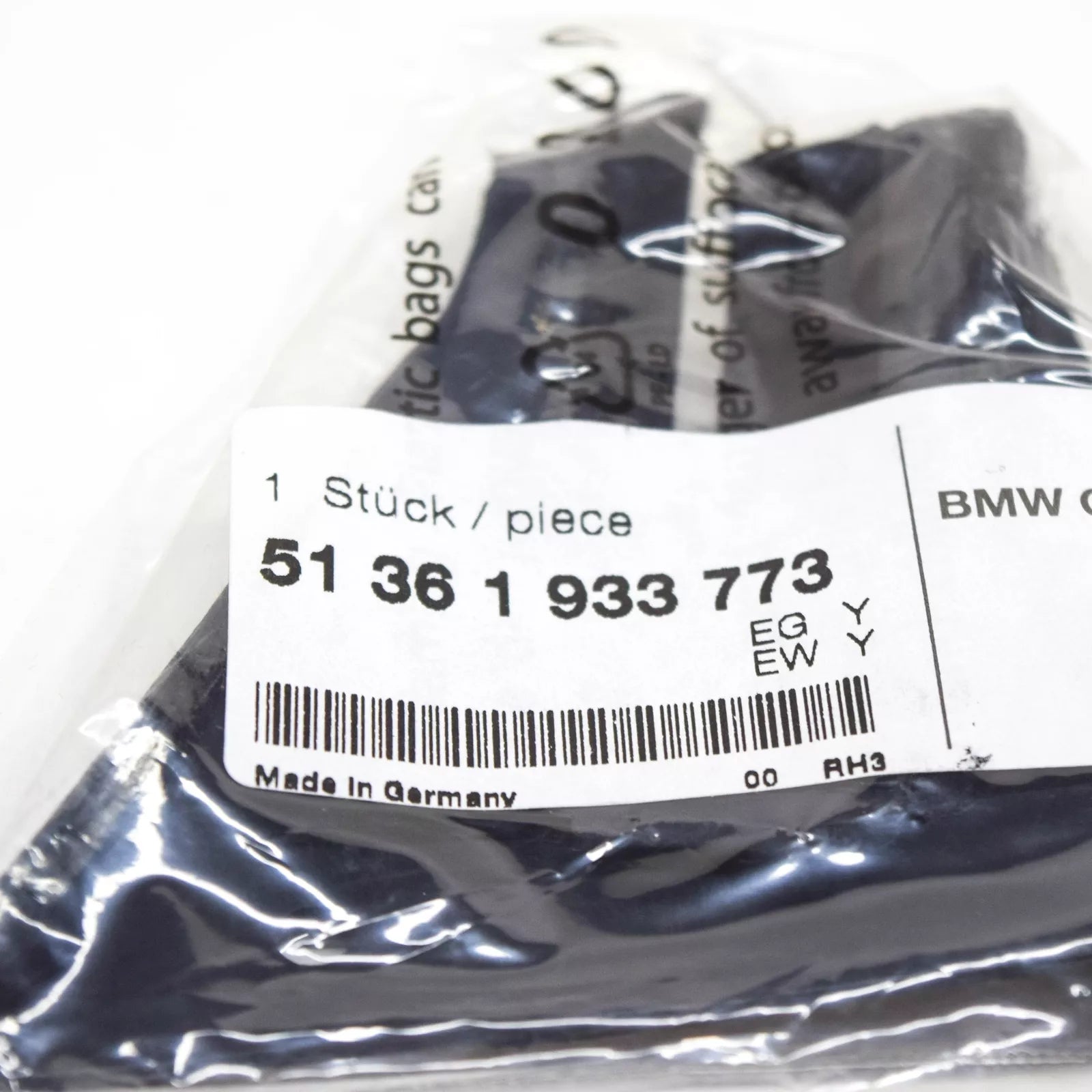 NEW BMW M3 CABRIO E30 LEFT UPPER VENT WINDOW SEAL 51361933773 ORIGINAL