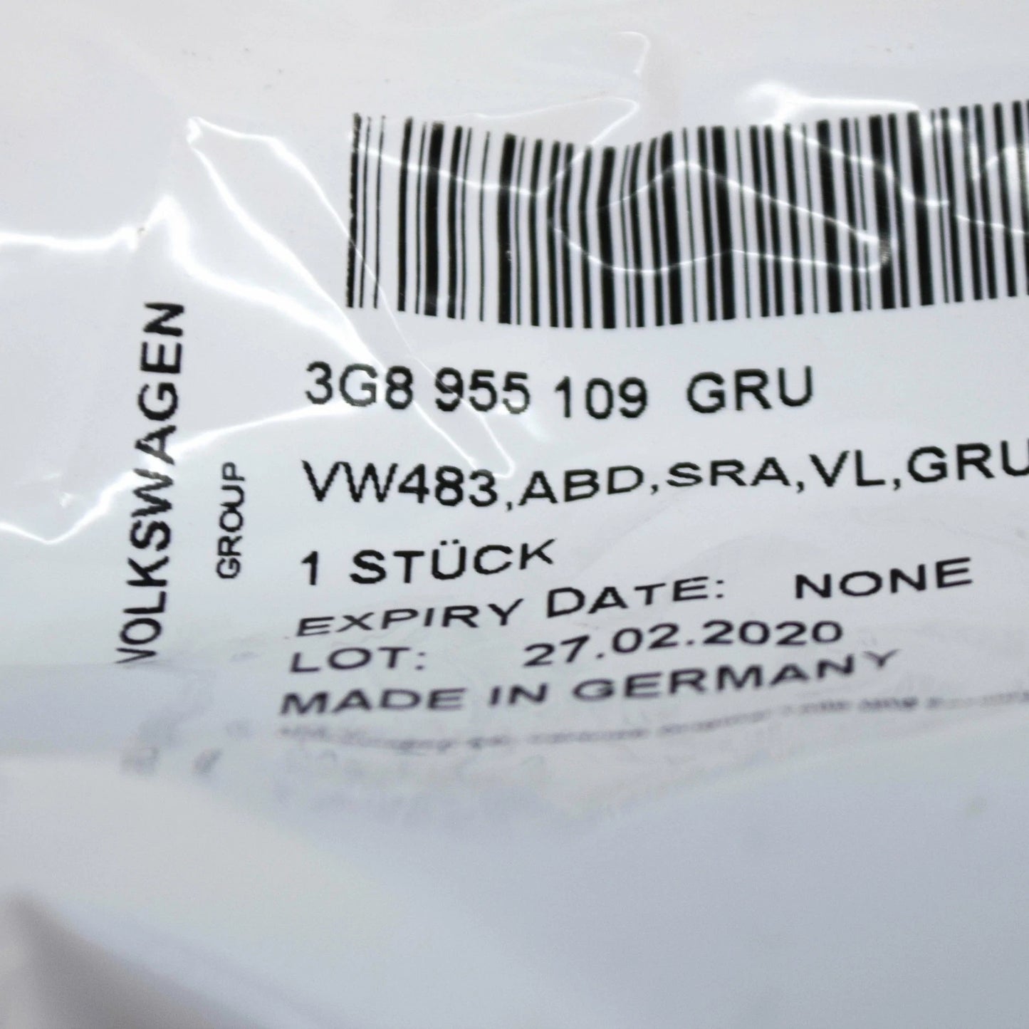 NEW VW ARTEON 3H7 FRONT BUMPER LEFT HEADLIGHT WASHER CAP 3G8955109GRU