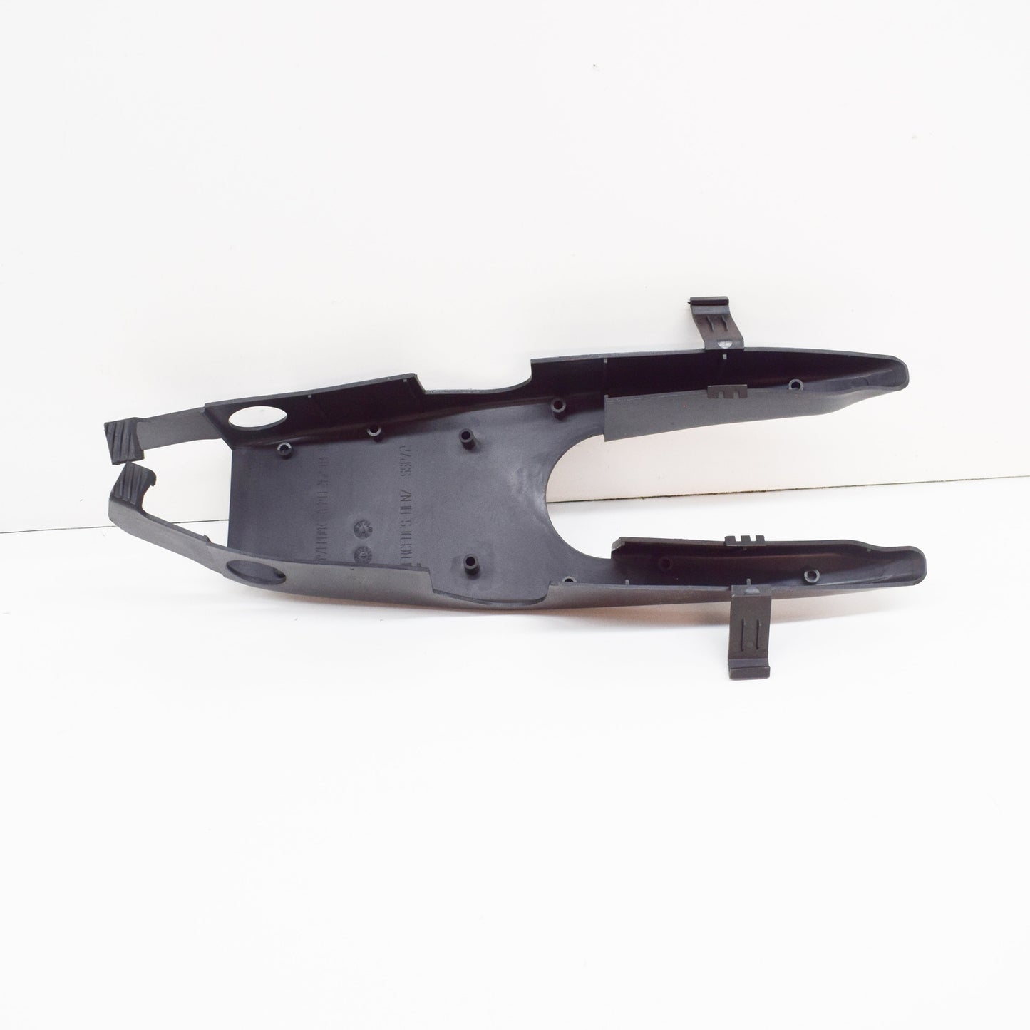 NEW MB E W211 REAR SUSPENSION LOWER CONTROL ARM COVER A2113520488 ORIGINAL