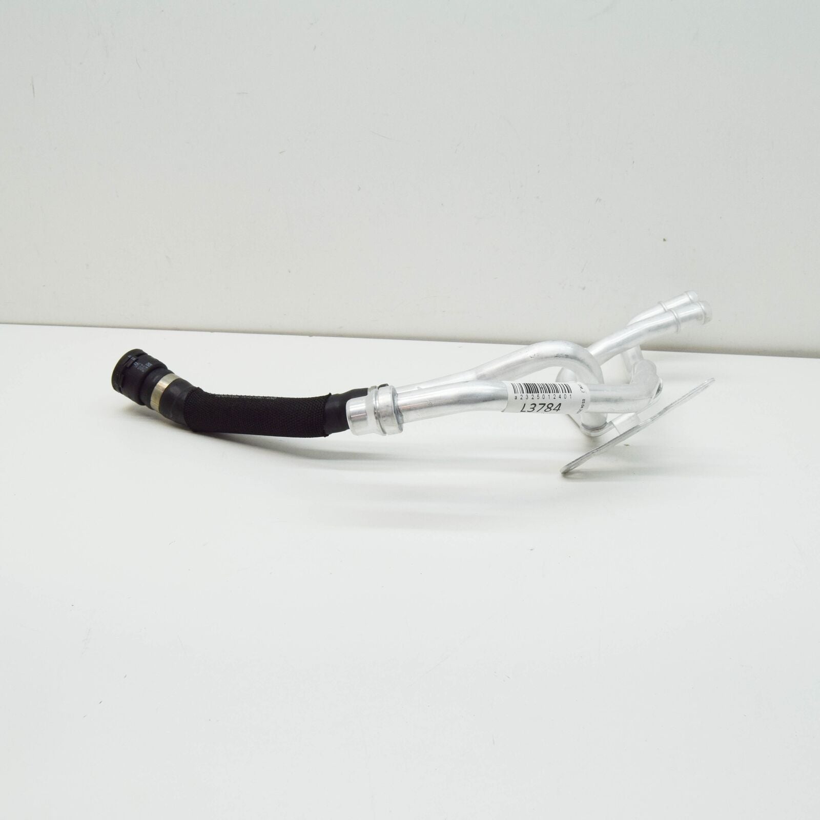 NEW MERCEDES-BENZ SL R232 COOLANT HOSE PIPE A2325012401 ORIGINAL