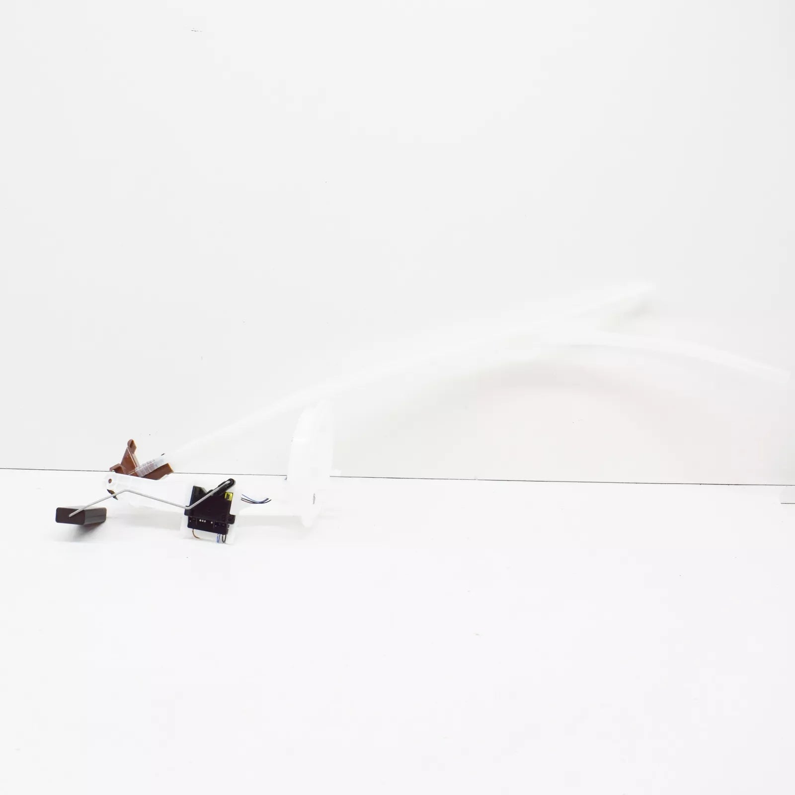 NEW AUDI A1 8X LEFT FUEL SUCTION JET PUMP WITH SENSOR 1K0919673AH ORIGINAL