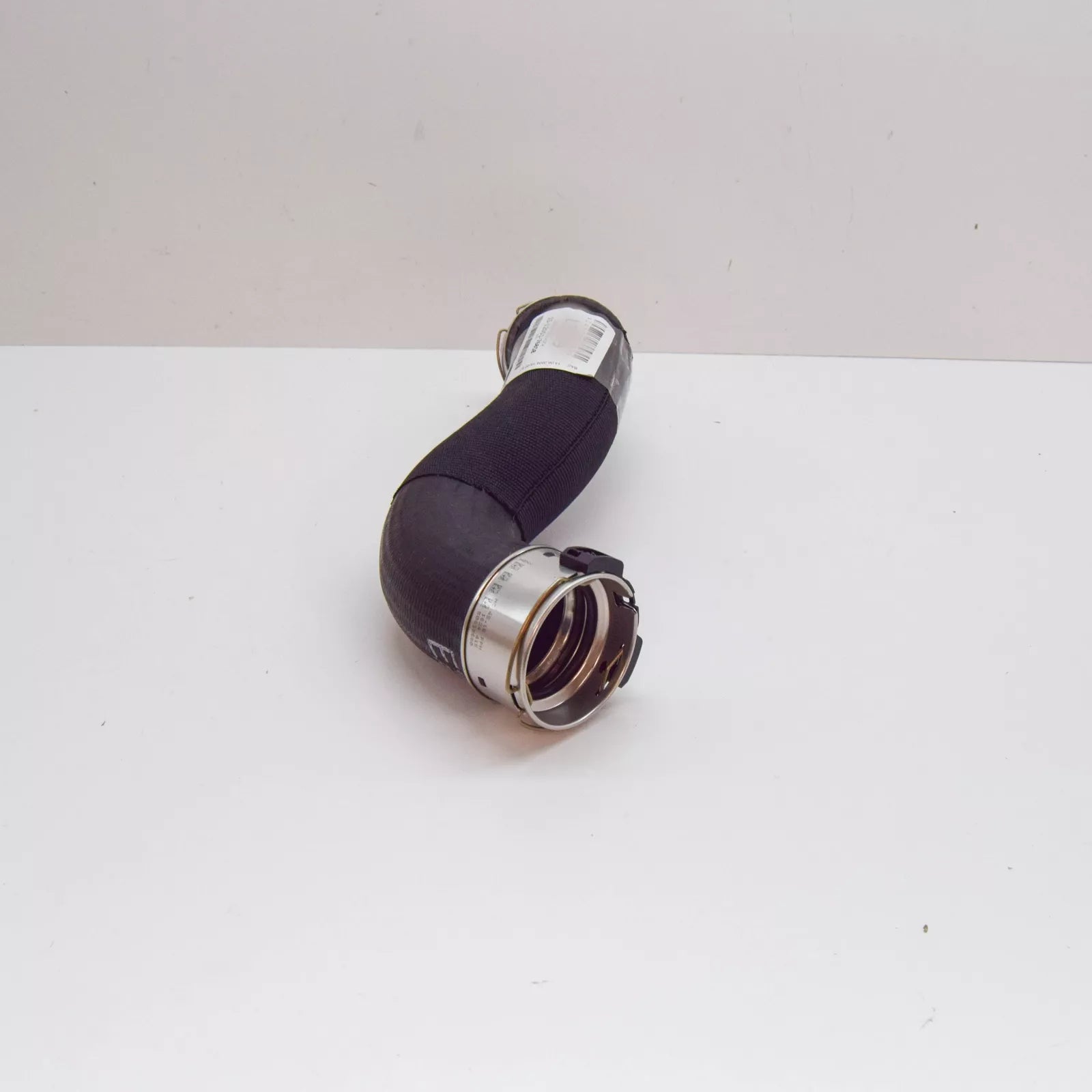 NEW MERCEDES-BENZ A W177 RIGHT CHARGE AIR COOLER HOSE A2475280482 ORIGINAL