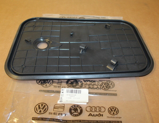 new seat leon 5f front right door inner panel cover 5f3837916b original