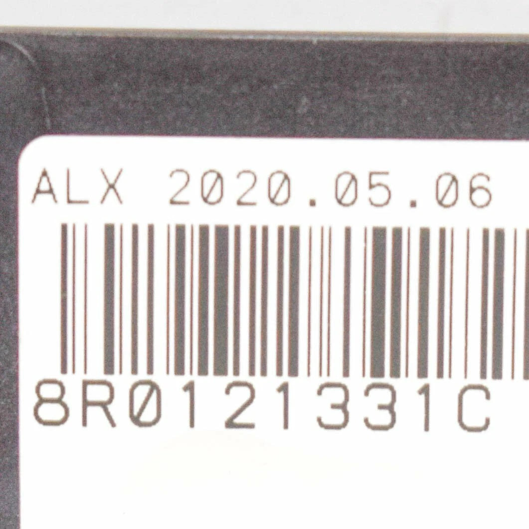 NEW AUDI Q5 8R LOWER SEALING STRIP AIR GUIDE 8R0121331C