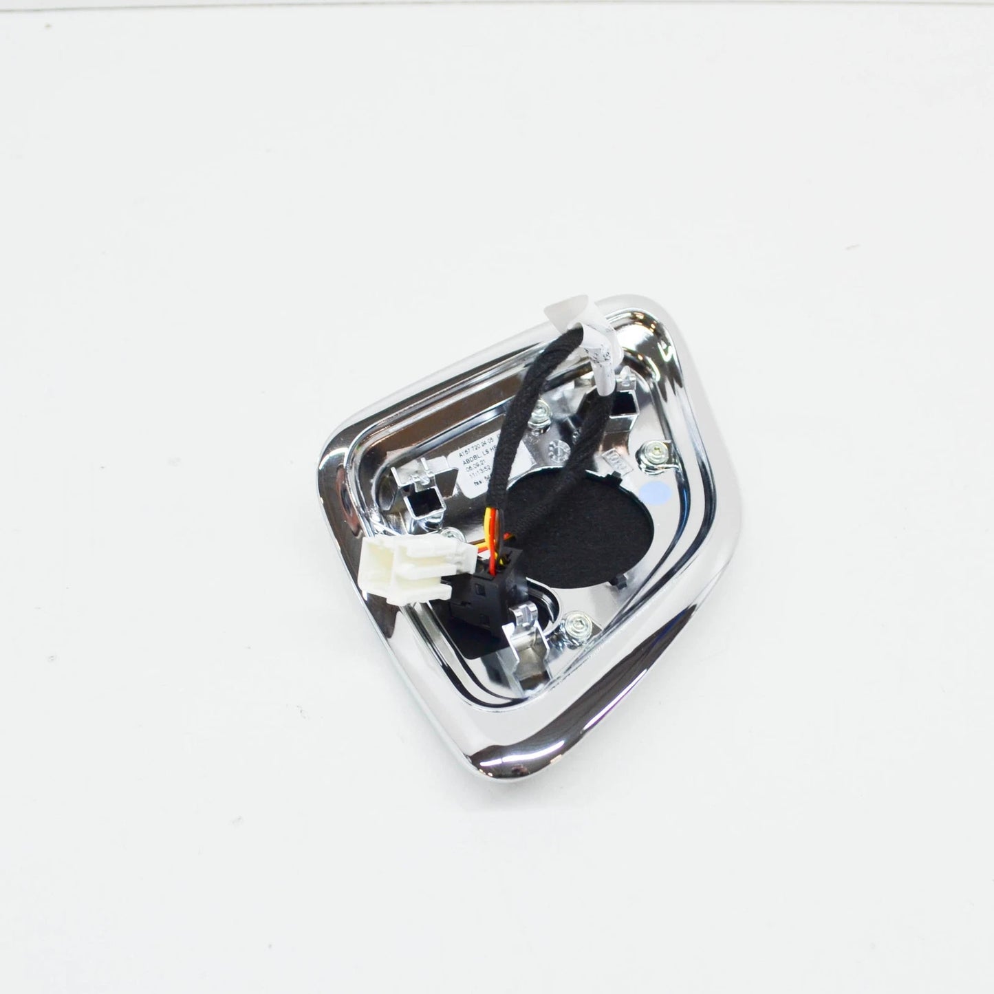 NEW MB GLE W167 FRONT RIGHT DOOR MIRROR TRIANGLE COVER A16772024057F24