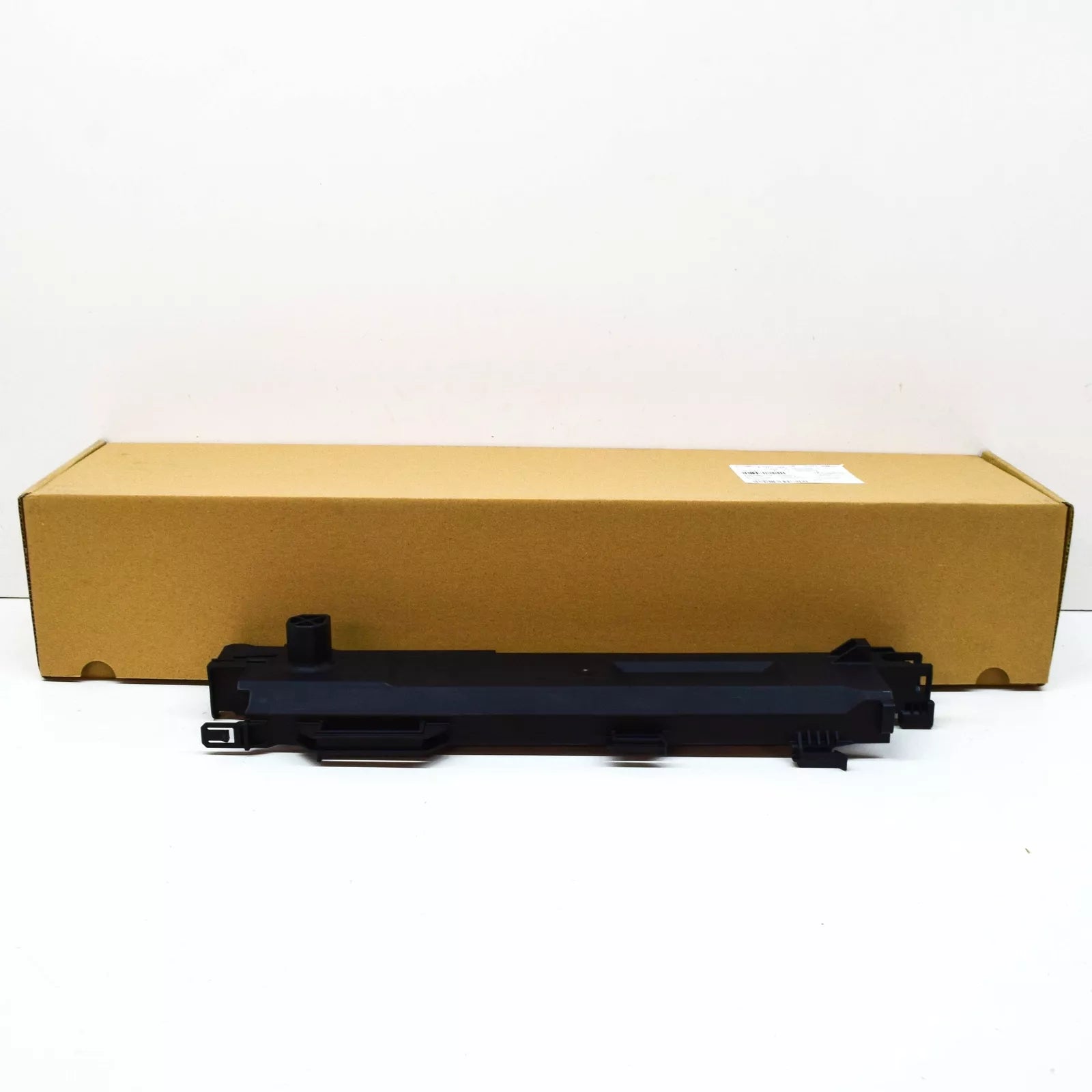 NEW BMW M4 COUPE G82 COOLING RADIATOR RIGHT COVERING 17118095288 ORIGINAL