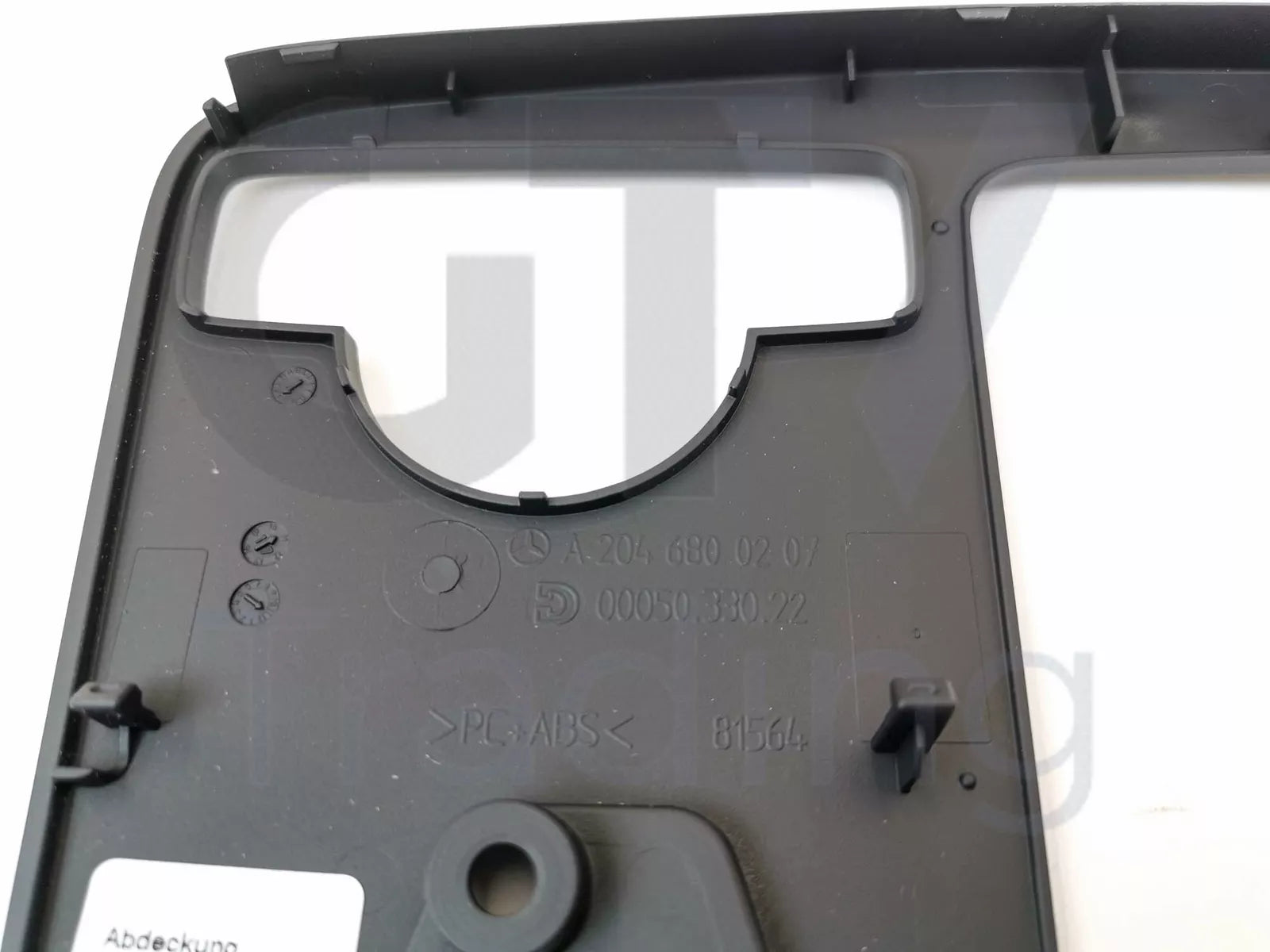 MERCEDES C-CLASS W204 CENTRE CONSOLE COVER RHD A2046800207649H44 NEW