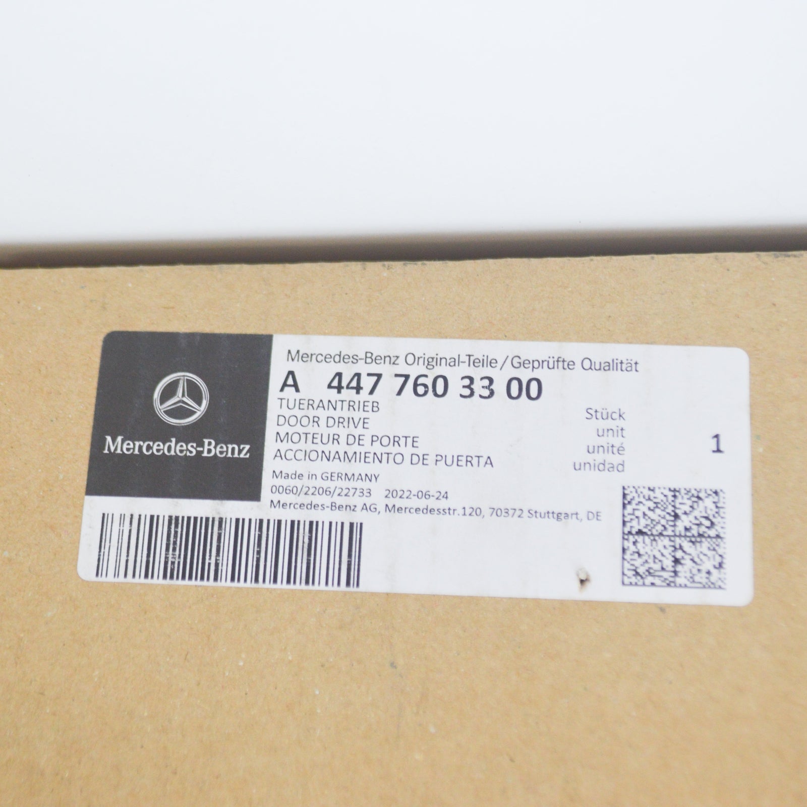 new mercedes-benz vito w447 rear right door actuation a4477603300 original