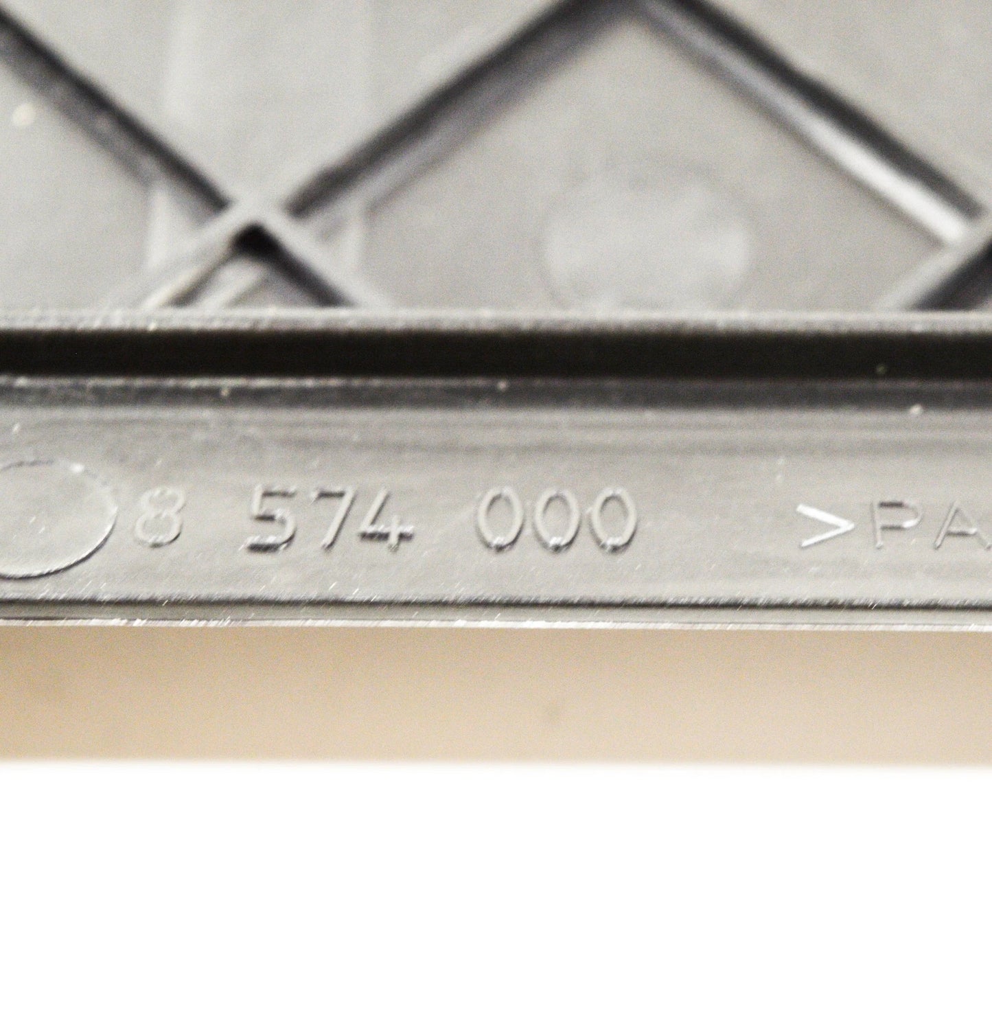 NEW BMW X5 F15 RADIATOR COVER 17118574000 8574000 ORIGINAL