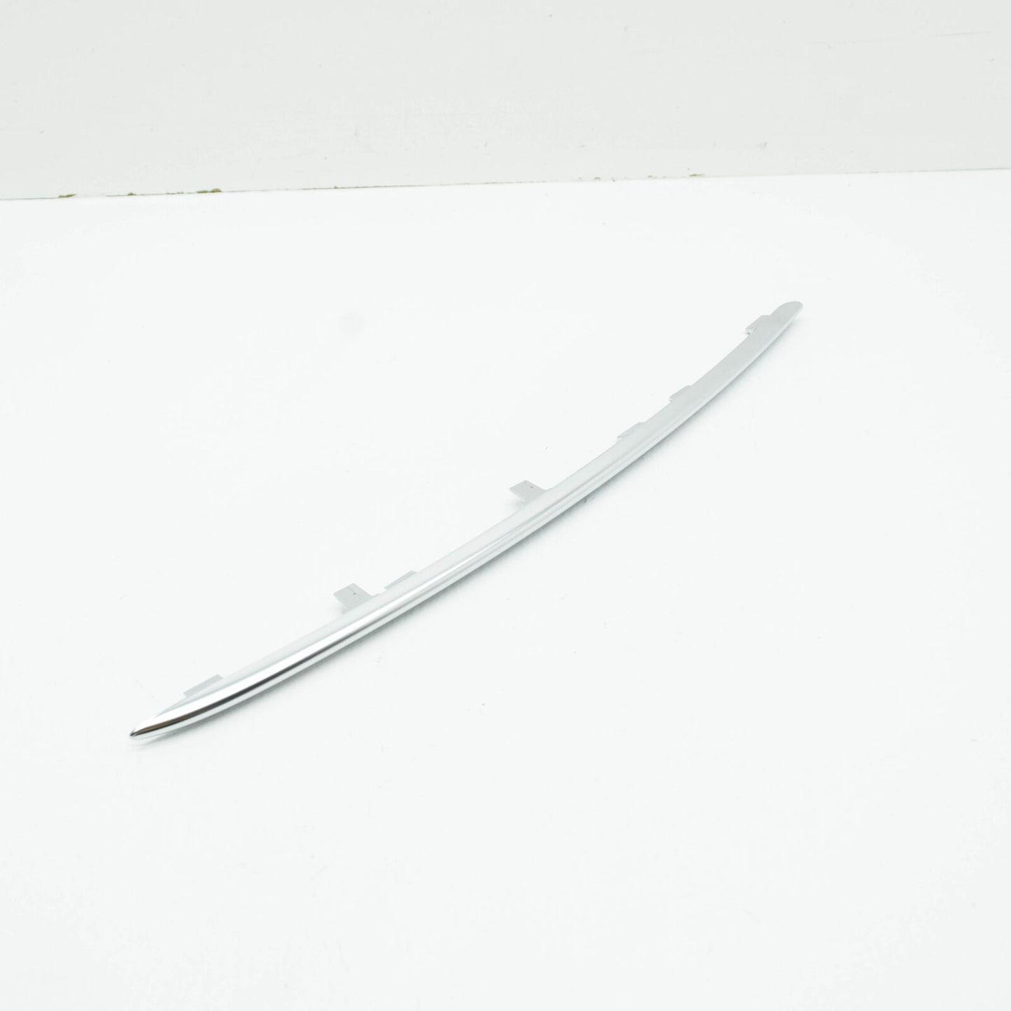 NEW MERCEDES-BENZ GLC COUPE C253 FRONT RIGHT BUMPER MOLDING A2538850305 ORIGINAL