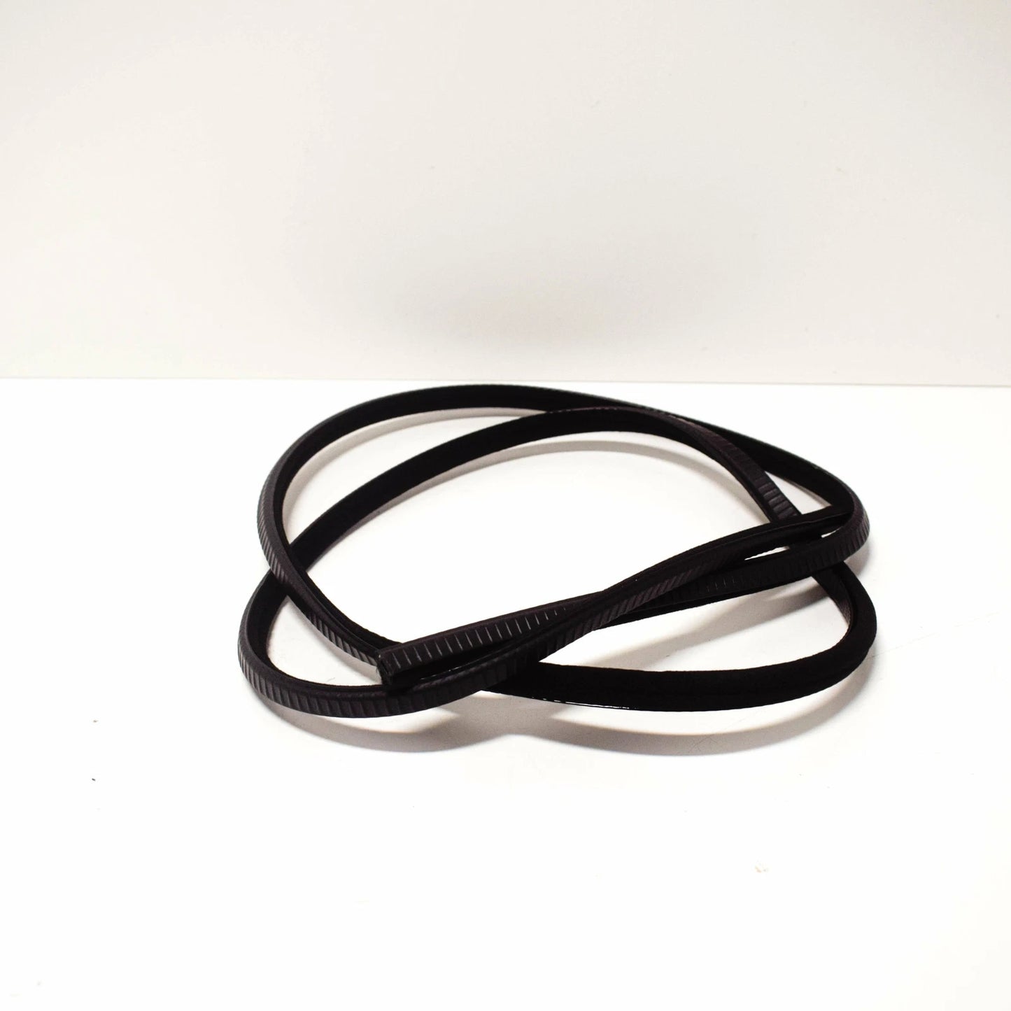 NEW BMW 5 E28 SUNROOF SEAL GASKET 54121920052 1920052 ORIGINAL