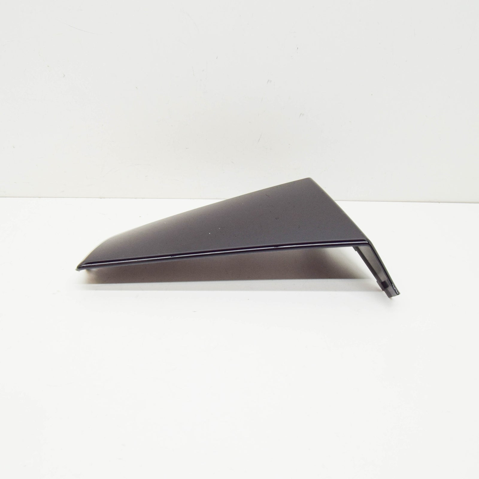 new bmw x7 g07 front right outer headlight trim 51115a241b8 original