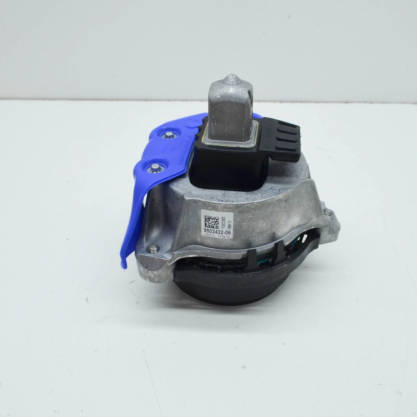 NEW BMW M4 COUPE G82 RIGHT SIDE ENGINE MOUNT 22119503432 ORIGINAL