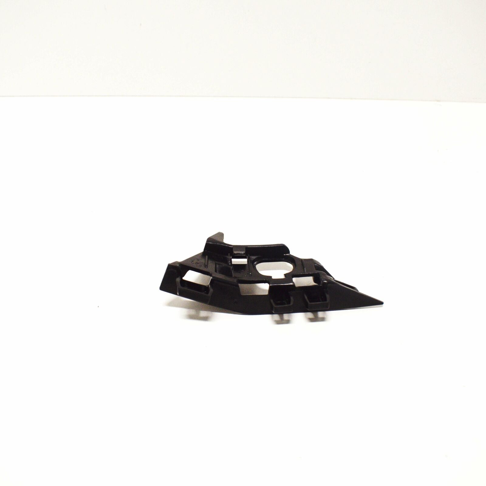 Genuine Bmw Z4 E85 Front Bumper Right Bracket 51117165180 7165180 2007 Original
