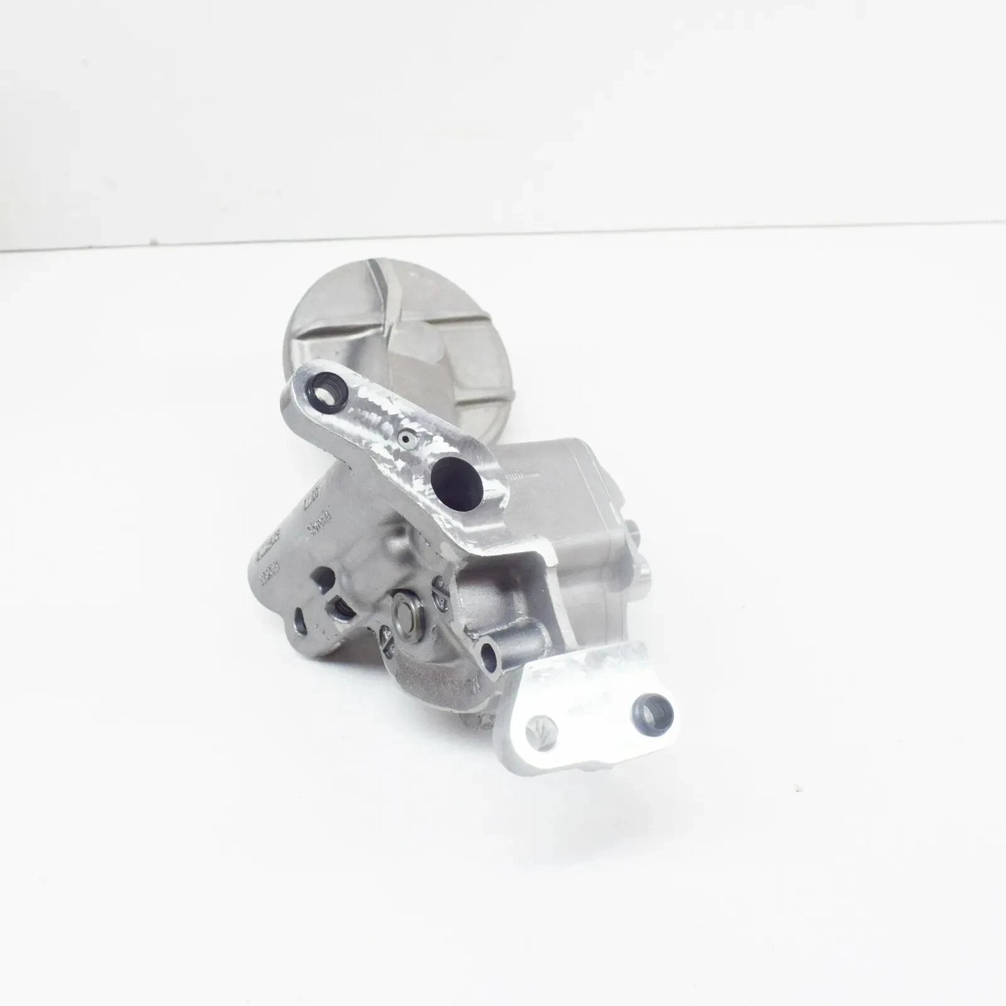 AUDI A4 8E B7 Engine Oil Pump 059115105AG NEW