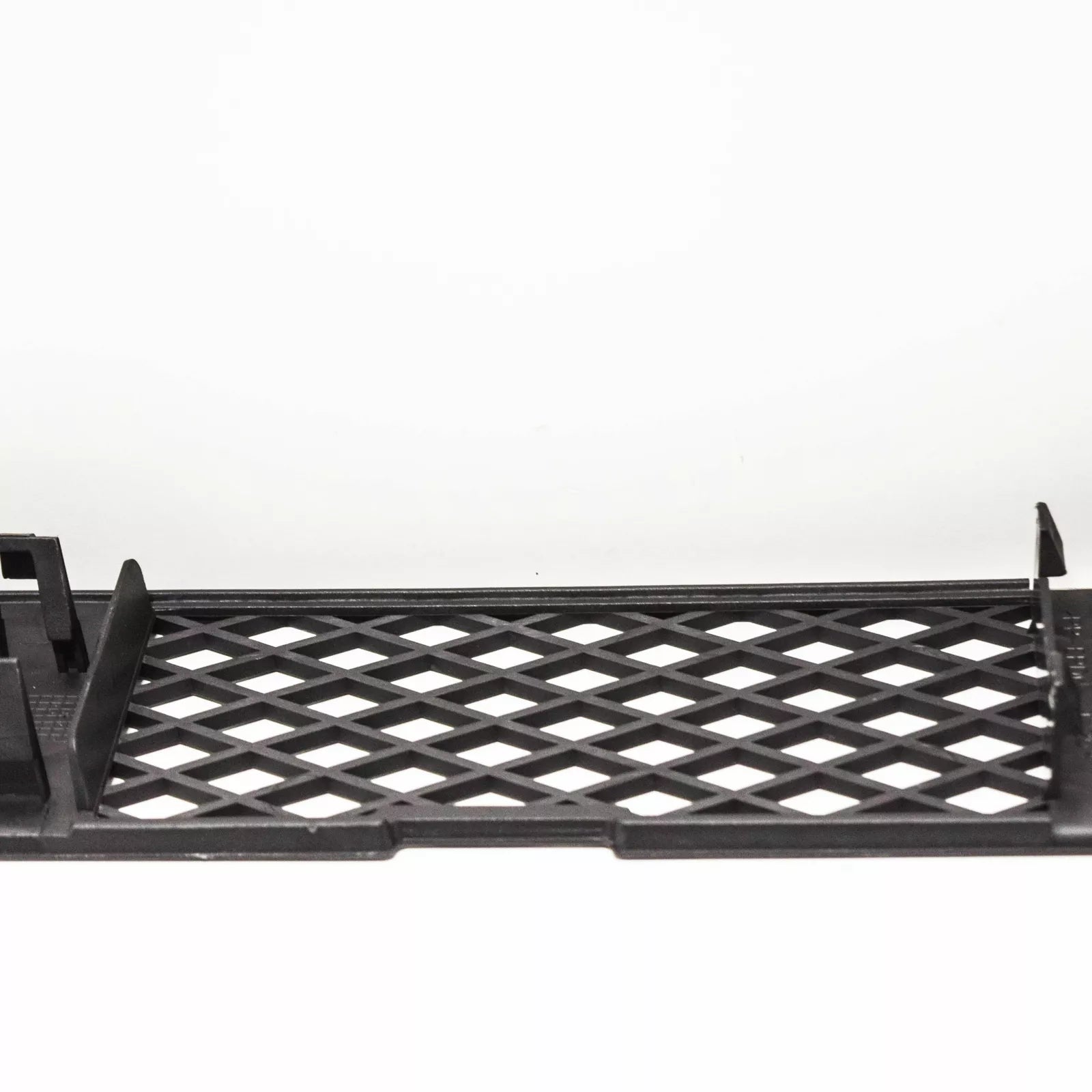 MERCEDES BENZ CL W215 FRONT BUMPER LOWER CENTER GRILL A2158850622 00-01 NEW