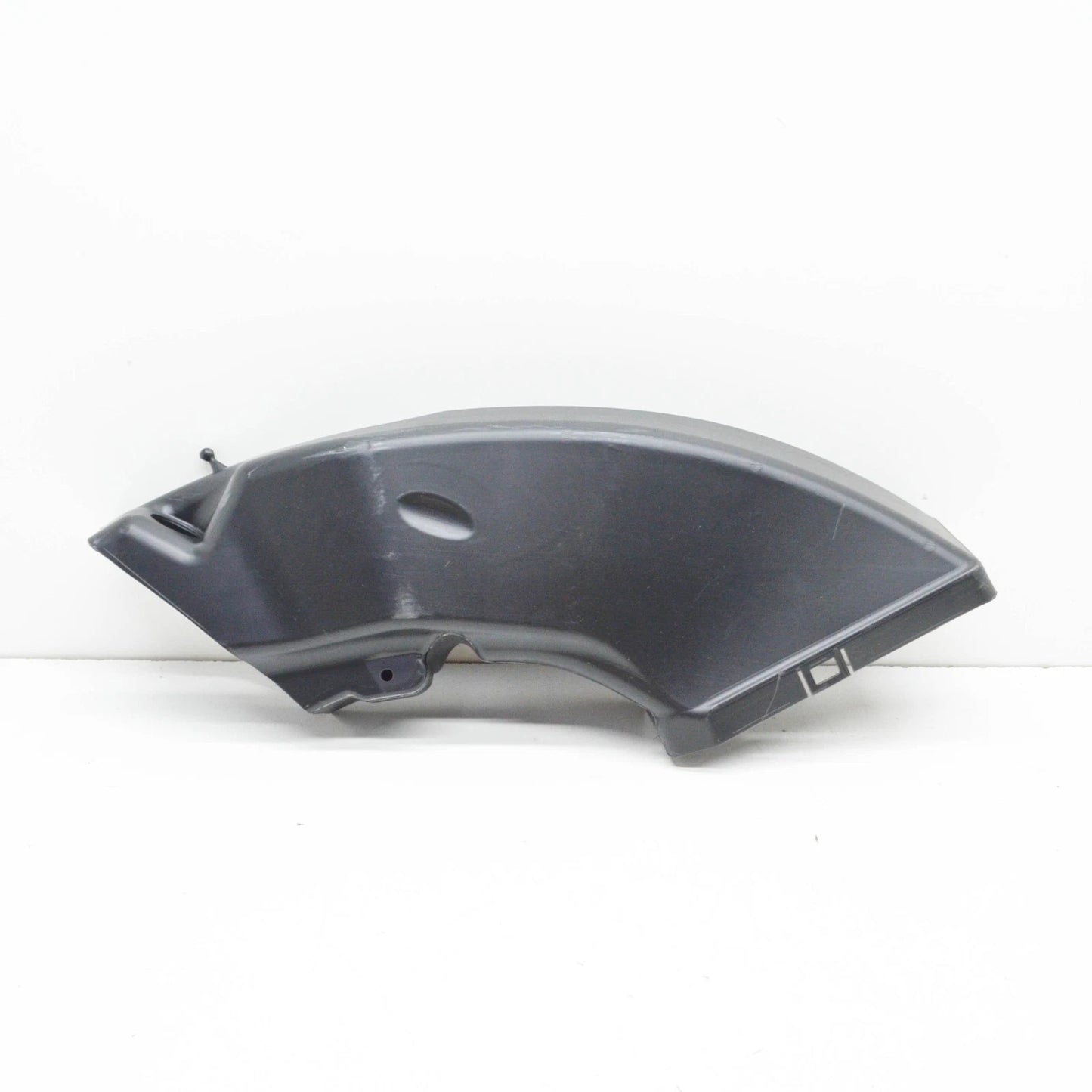 NEW BMW I8 I12 EXHAUST AIR DUCT BOTTOM RIGHT 51747345086 ORIGINAL