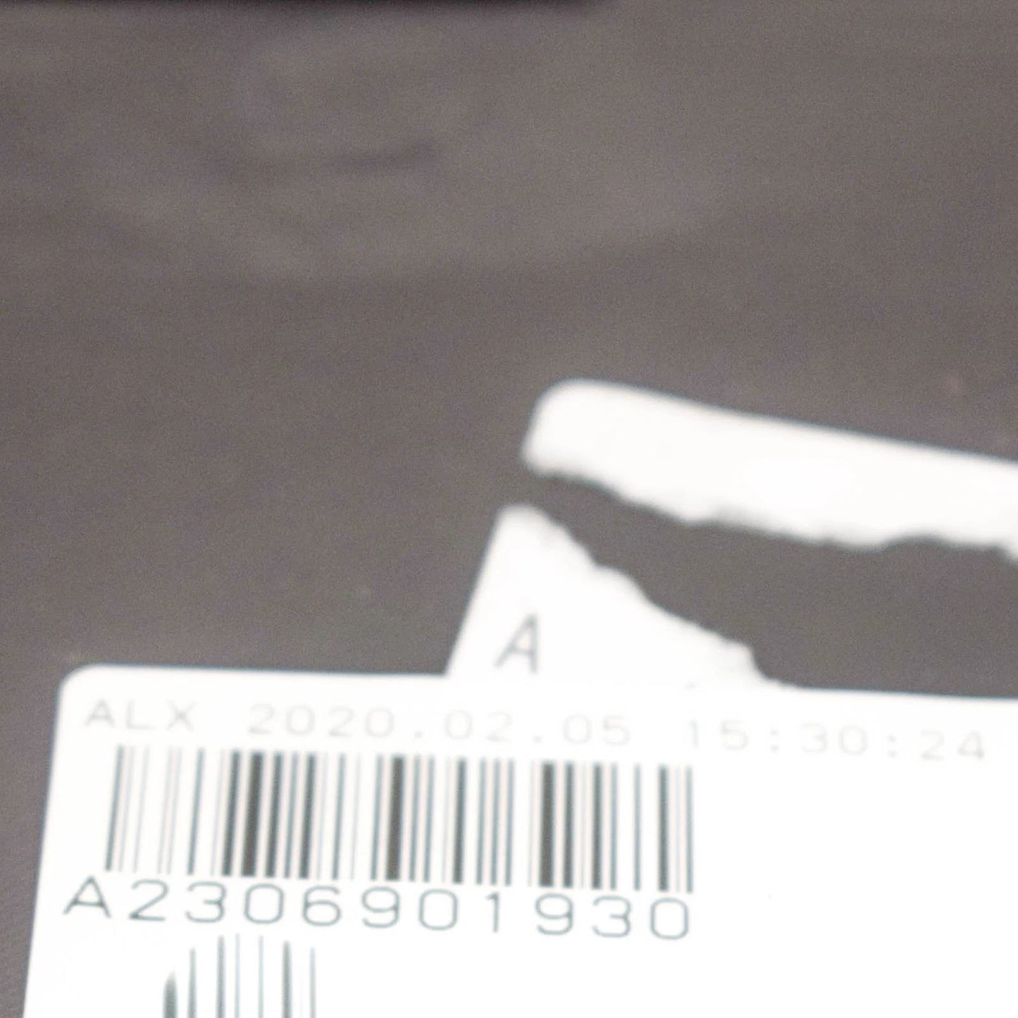 NEW MB SL R230 FRONT BUMPER LEFT WHEELHOUSE COVER A2306901930 ORIGINAL