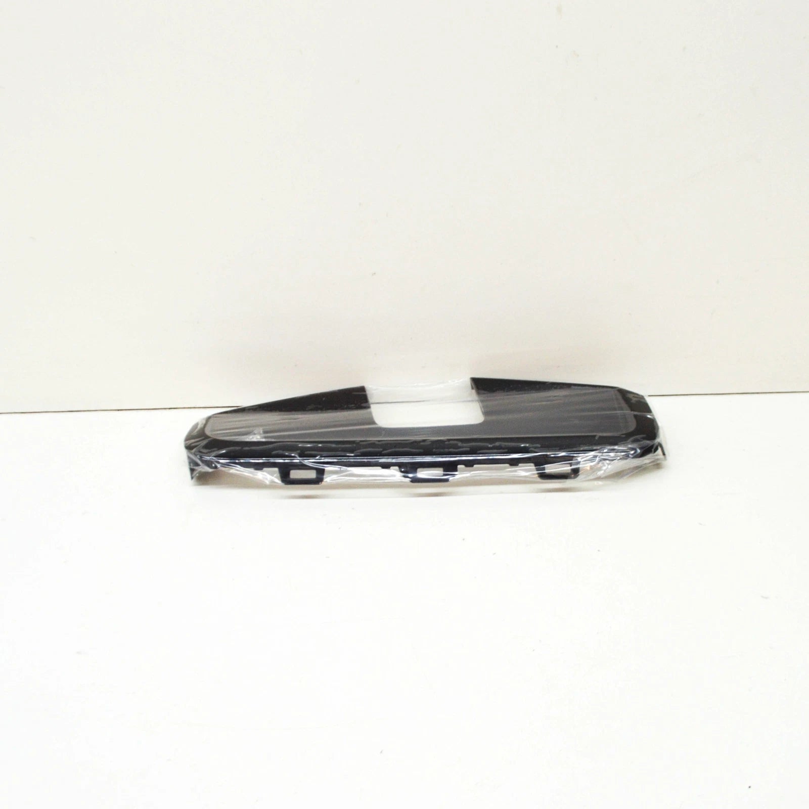 NEW BMW M4 COUPE G22 G82 FRONT RIGHT BUMPER GRILLE 8077070 51118077070 ORIGINAL
