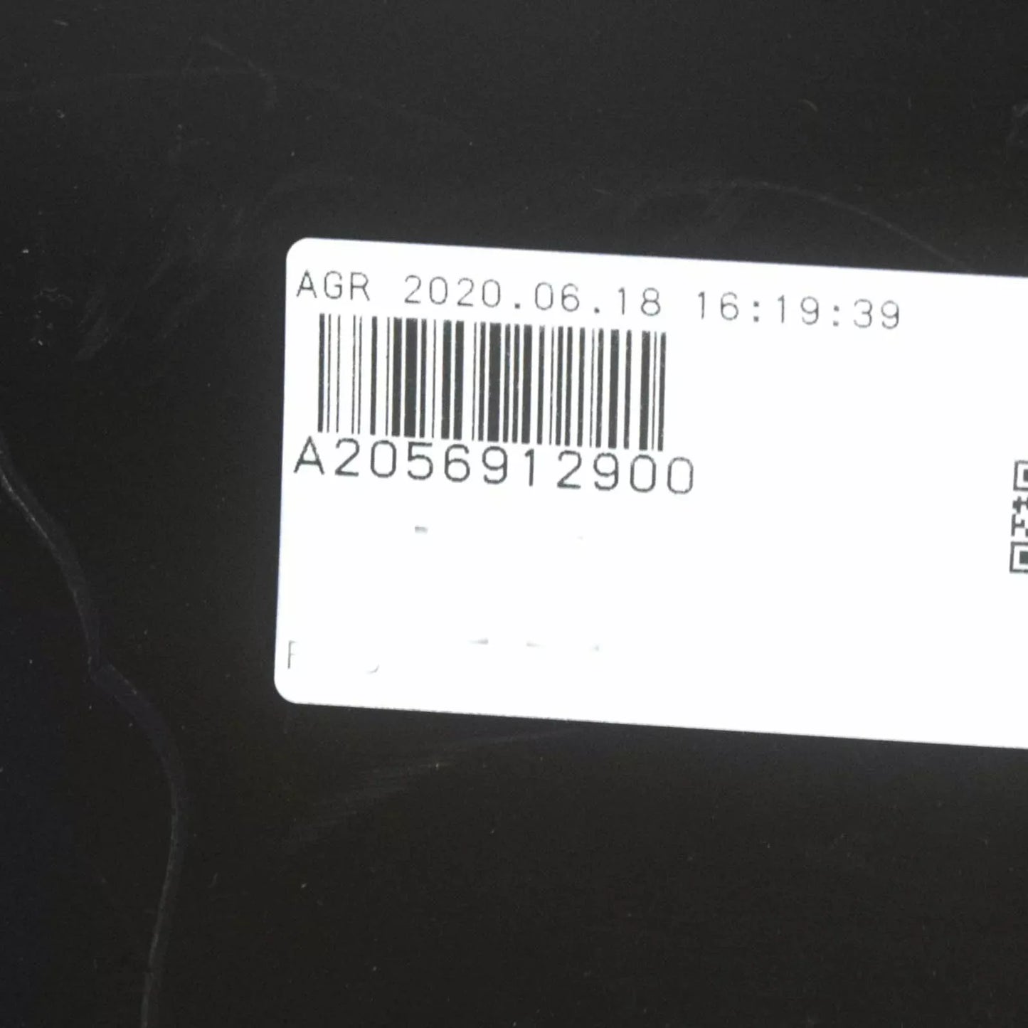 NEW MERCEDES-BENZ C-CLASS W205 FRONT LEFT ARCH LINER REAR PART A2056912900