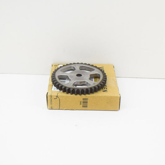 NEW AUDI A1 8X OIL PUMP CHAIN SPROCKET 03F115121B ORIGINAL