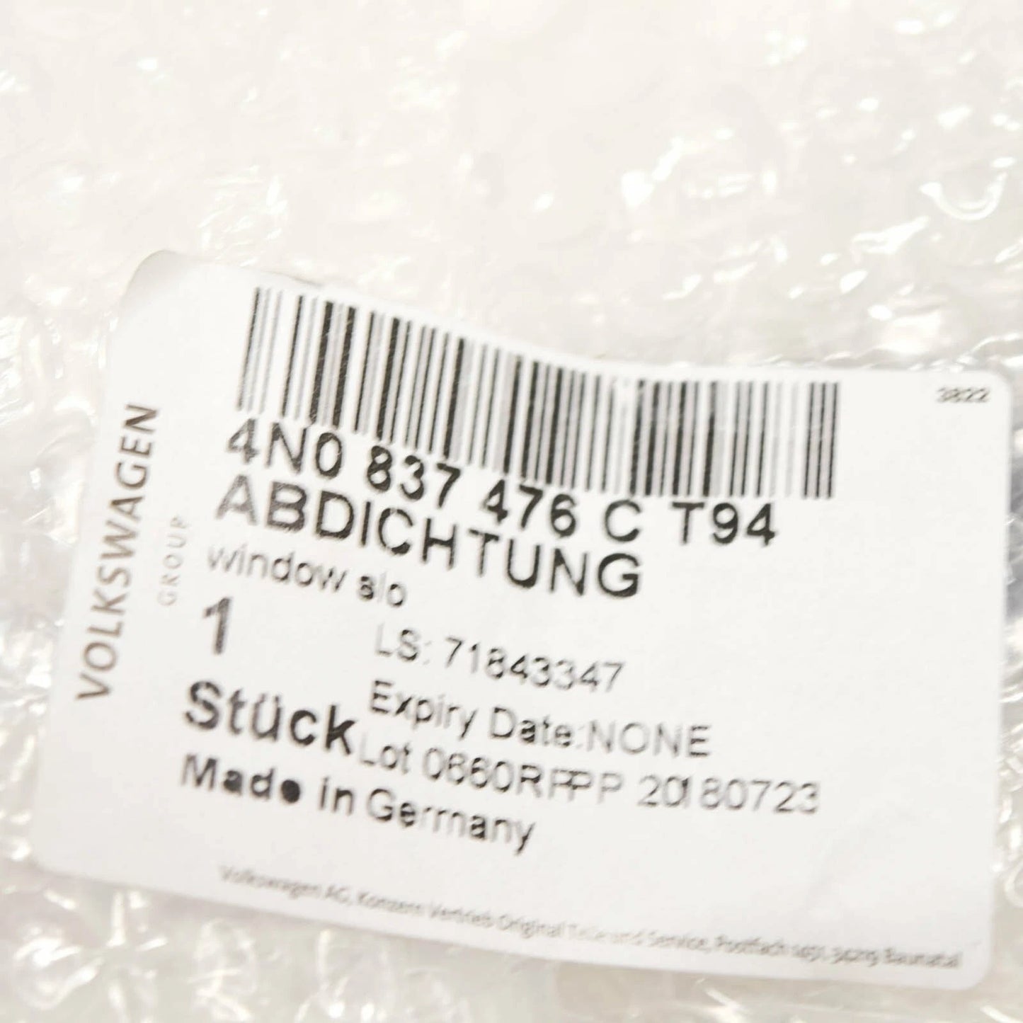 NEW AUDI A8 4N D5 FRONT RIGHT DOOR WINDOW SLOT SEAL TRIM 4N0837476CT94