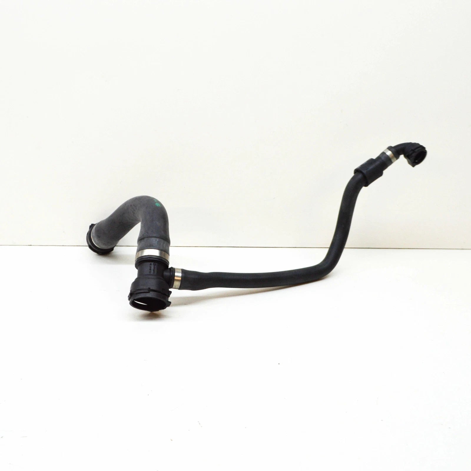 NEW BMW M3 F80 WATER RADIATOR HOSE UPPER 11537848501 ORIGINAL