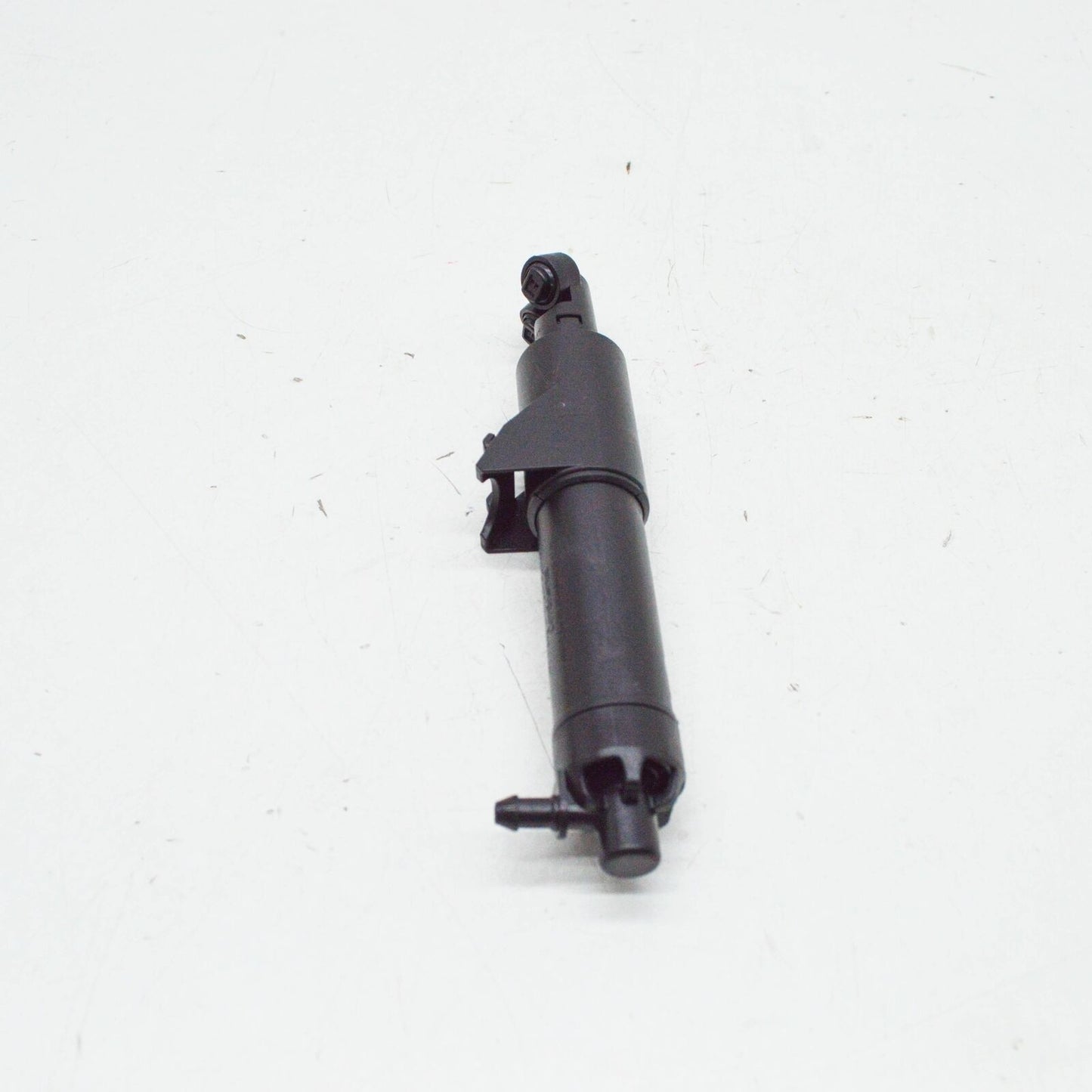 NEW AUDI A5 CABRIO 8W6 LEFT SIDE HEADLIGHT WASHER CYLINDER 8W6955101B ORIGINAL