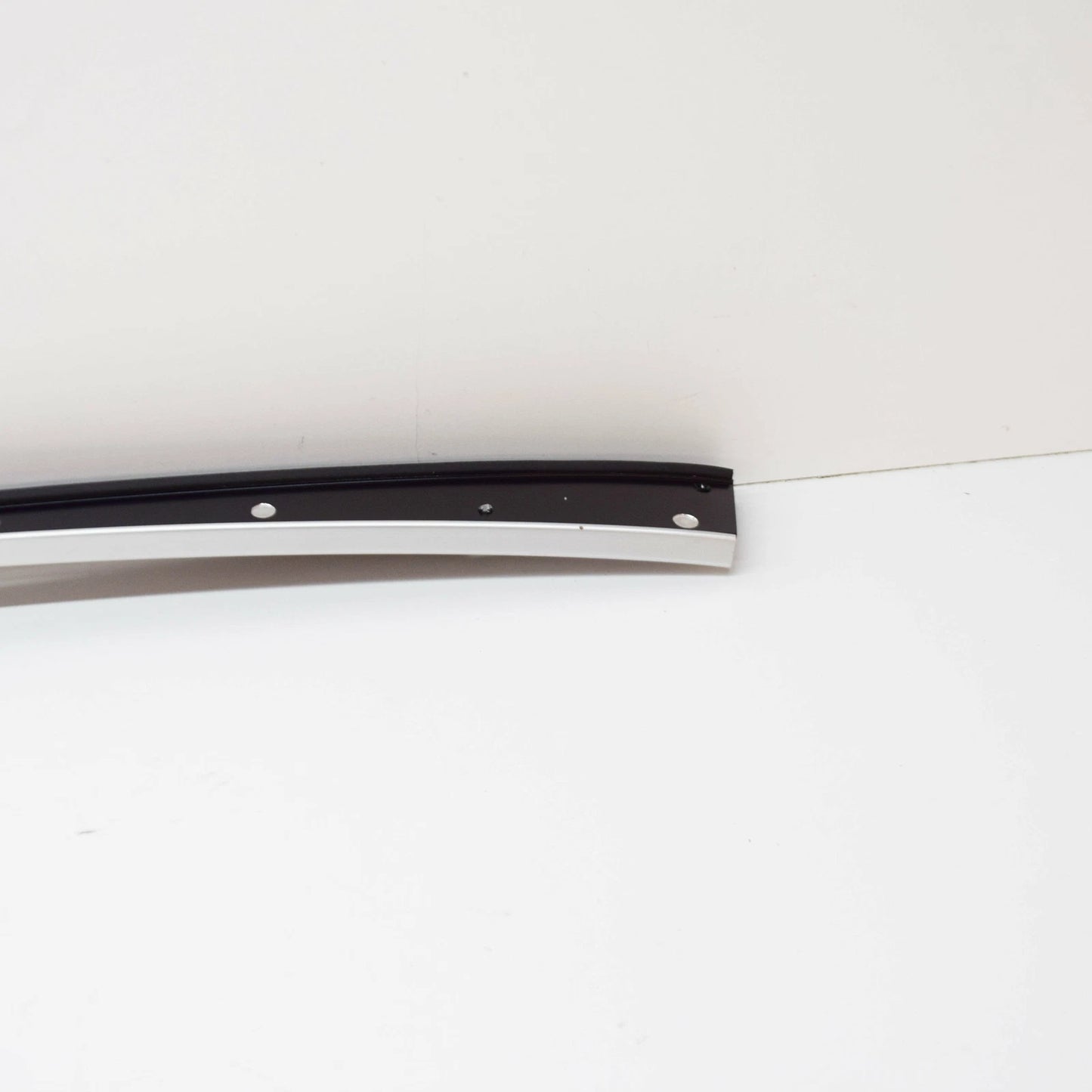 NEW MERCEDES-BENZ SL R129 WINDSHIELD LEFT SIDE RAIL TRIM A1296900139 ORIGINAL