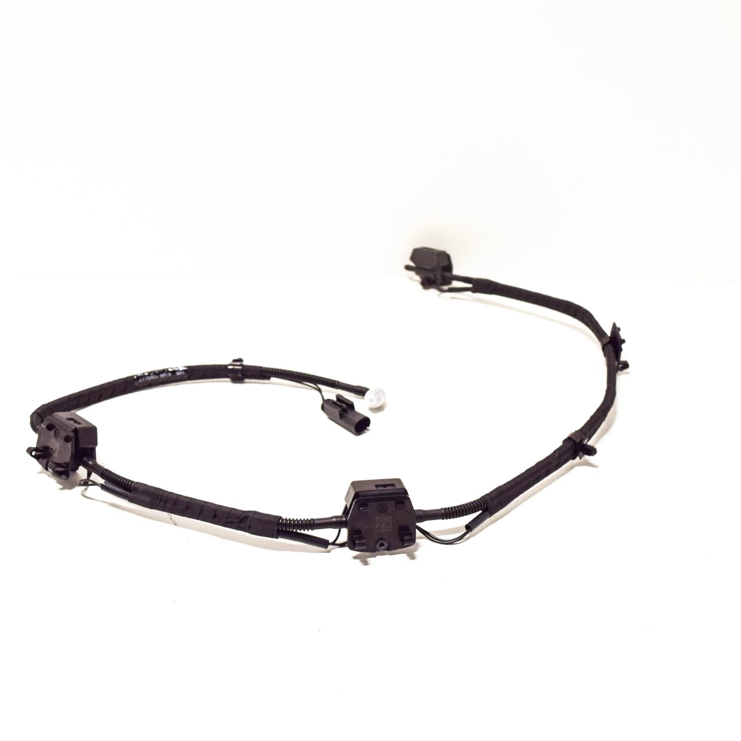 NEW BMW 5 F10 FRONT WINDSHIELD WASHER NOZZLE 61667205117 LHD ORIGINAL