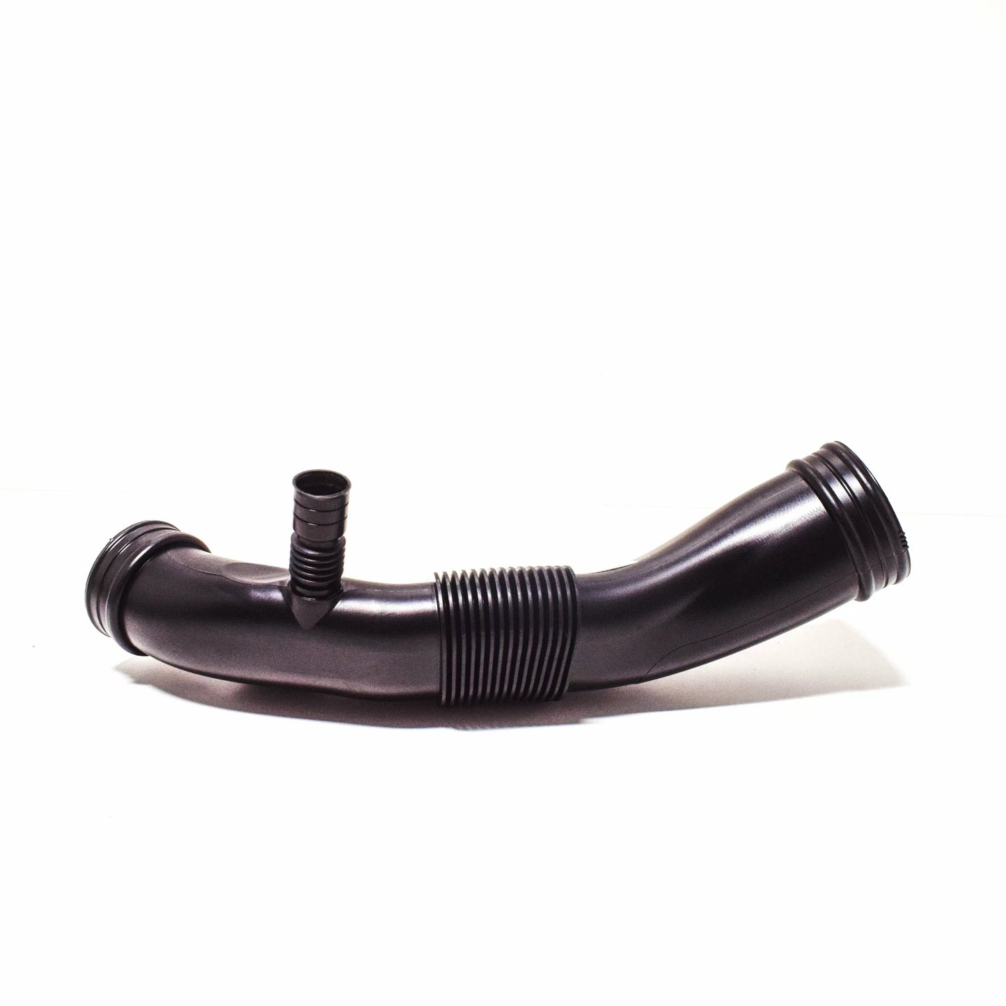 NEW AUDI A4 B6 SUCTION INTAKE PIPE HOSE 06B129627AB ORIGINAL