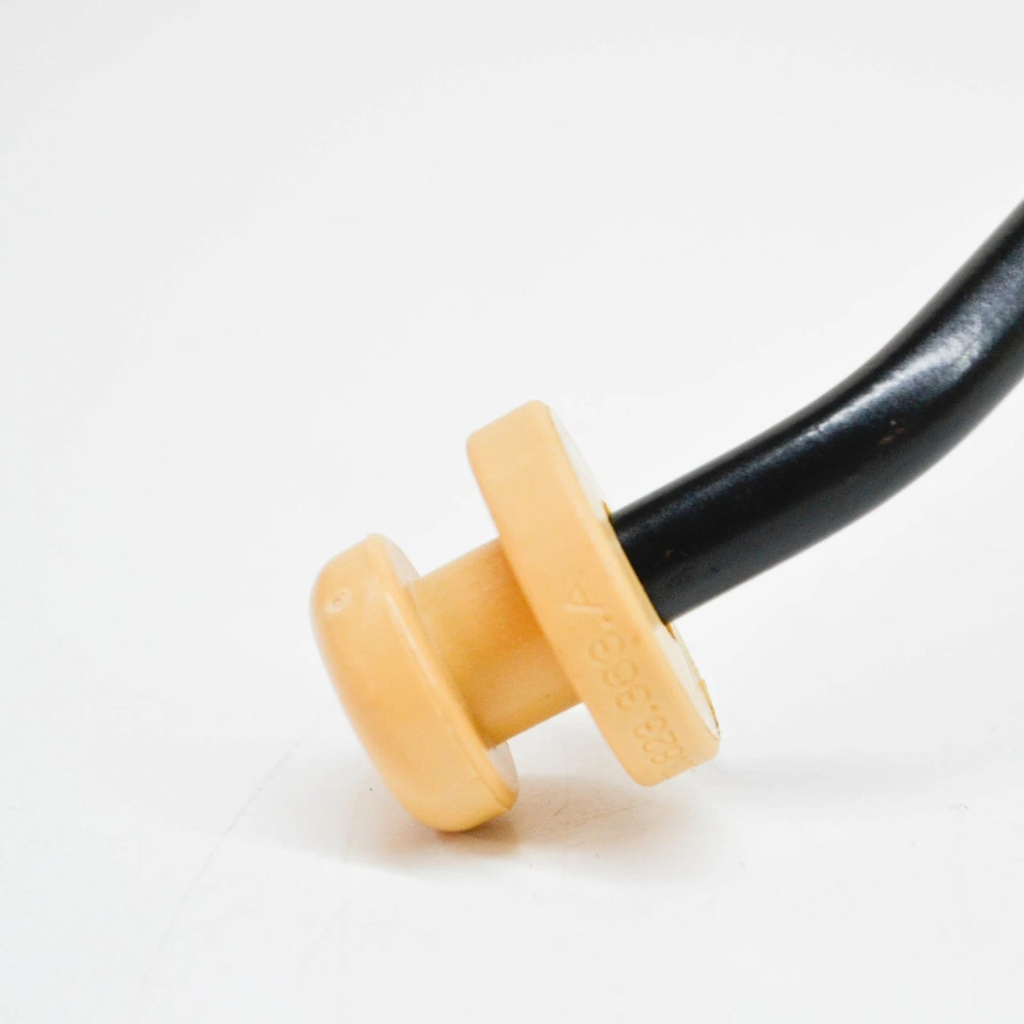 NEW VW FOX 5Z FRONT HOOD ROD 5Z0823363A ORIGINAL