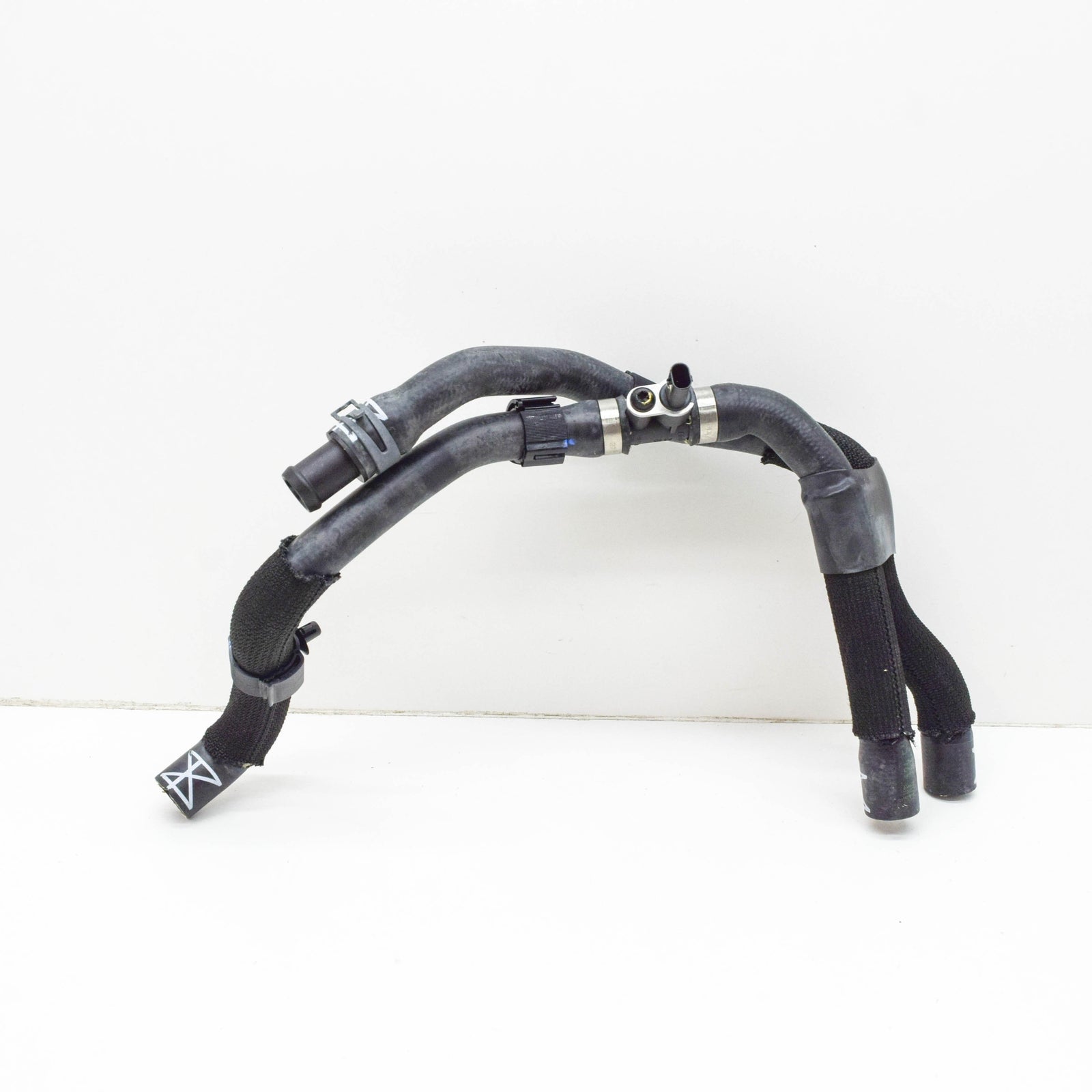 NEW AUDI E-TRON SPORTBACK GEA COOLANT HOSE PIPE 4KE121036E ORIGINAL