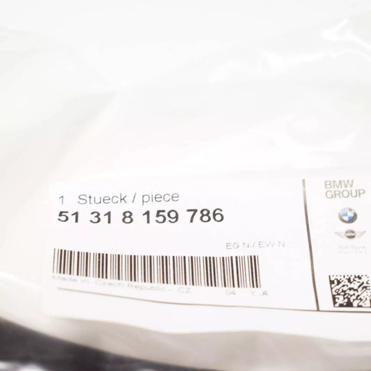 NEW BMW E39 SEDAN REAR WINDSHIELD BOTTOM MOULDING TRIM SEAL 51318159786 ORIGINAL