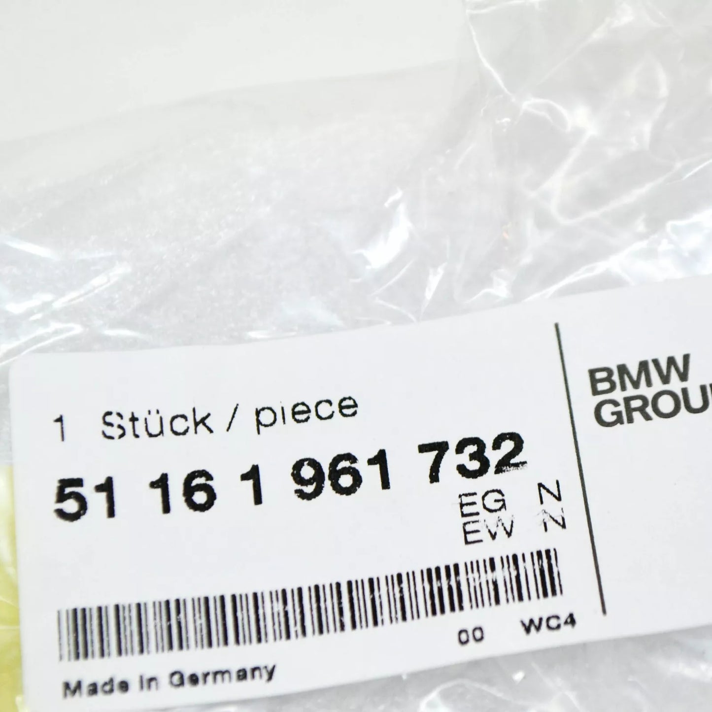 NEW BMW 3 E30 AUTO TRANS SHIFTER COVER TRIM 51161961732 ORIGINAL