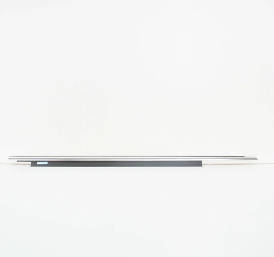 NEW AUDI A4 8K B8 FRONT RIGHT WINDOW LOWER CHROME MOLDING 8K0853284J2ZZ