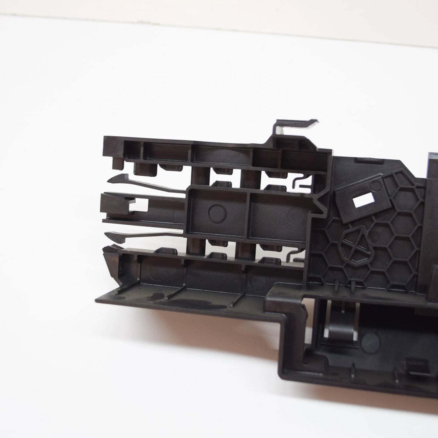 NEW BMW I8 I12 RADIATOR MODULE CARRIER LEFT 17117649144 ORIGINAL