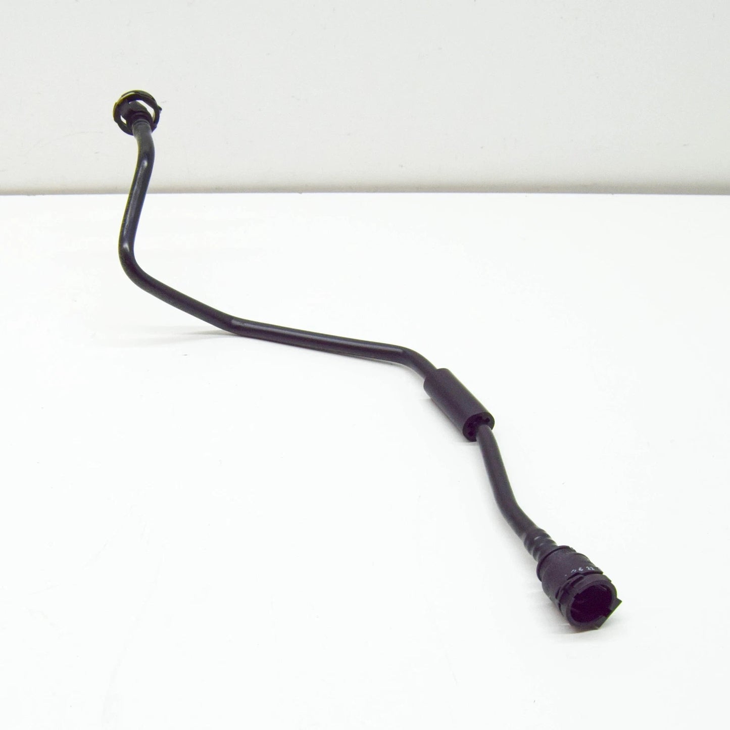 NEW BMW M3 F80 COOLING SYSTEM VENT PIPE 17122284686 2284686 ORIGINAL