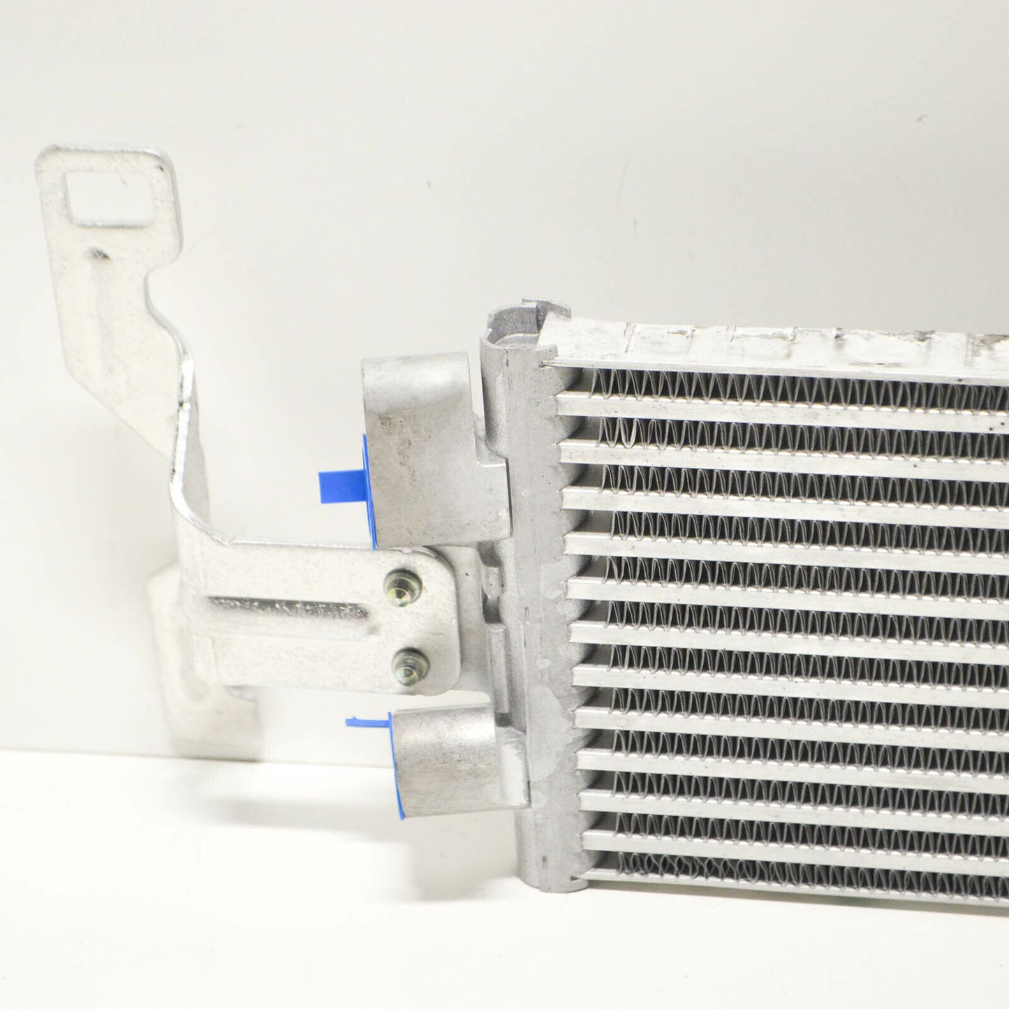 new volkswagen atlas oil cooler radiator 3qf317019b original