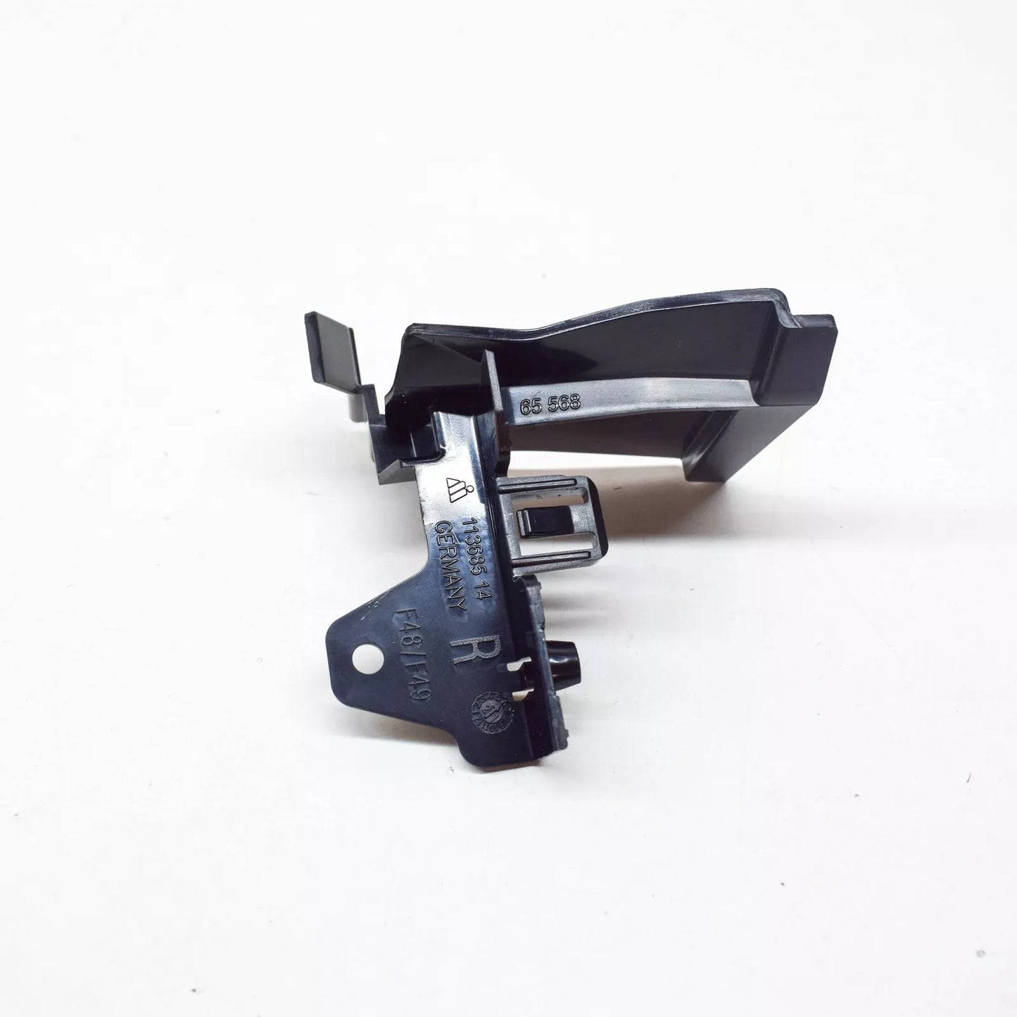 NEW BMW X1 F48 RIGHT DOOR SILL MOUNT COVER 51127332336 ORIGINAL