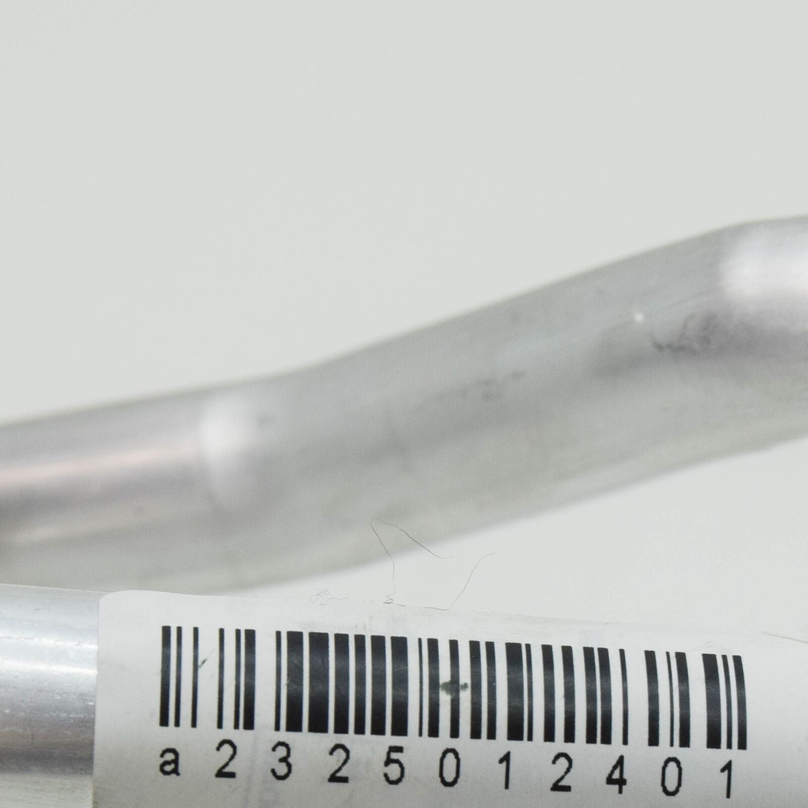 NEW MERCEDES-BENZ SL R232 COOLANT HOSE PIPE A2325012401 ORIGINAL