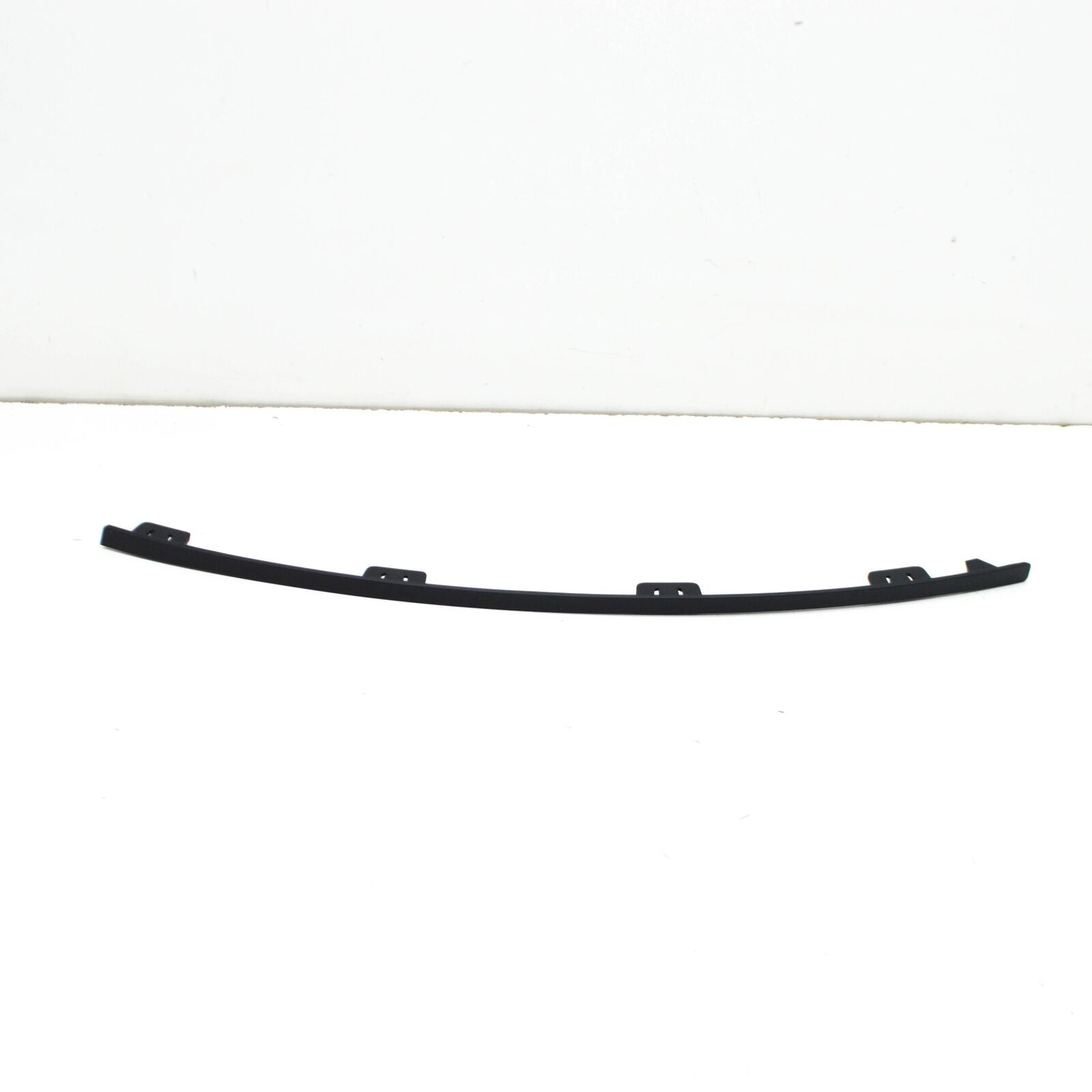 NEW MERCEDES-BENZ CLA COUPE C118 FRONT BUMPER LEFT TRIM A1188855301 ORIGINAL