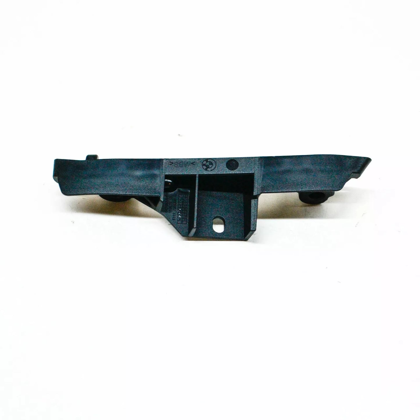 NEW BMW 5 G30 FRONT LEFT BUMPER BRACKET GUIDE 7385349 51117385349 ORIGINAL