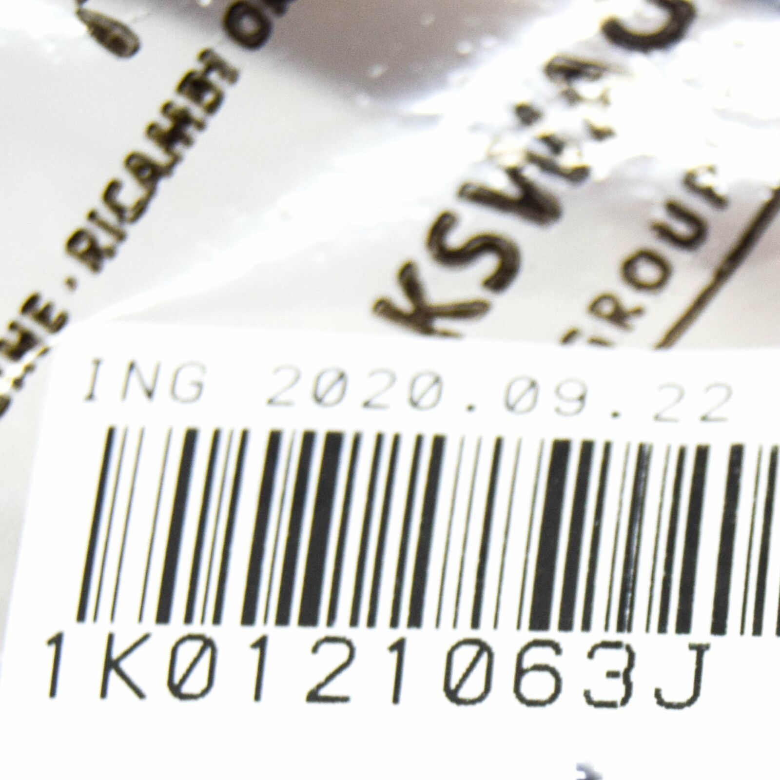 NEW AUDI A1 8X ENGINE COOLANT HOSE 1K0121063J ORIGINAL