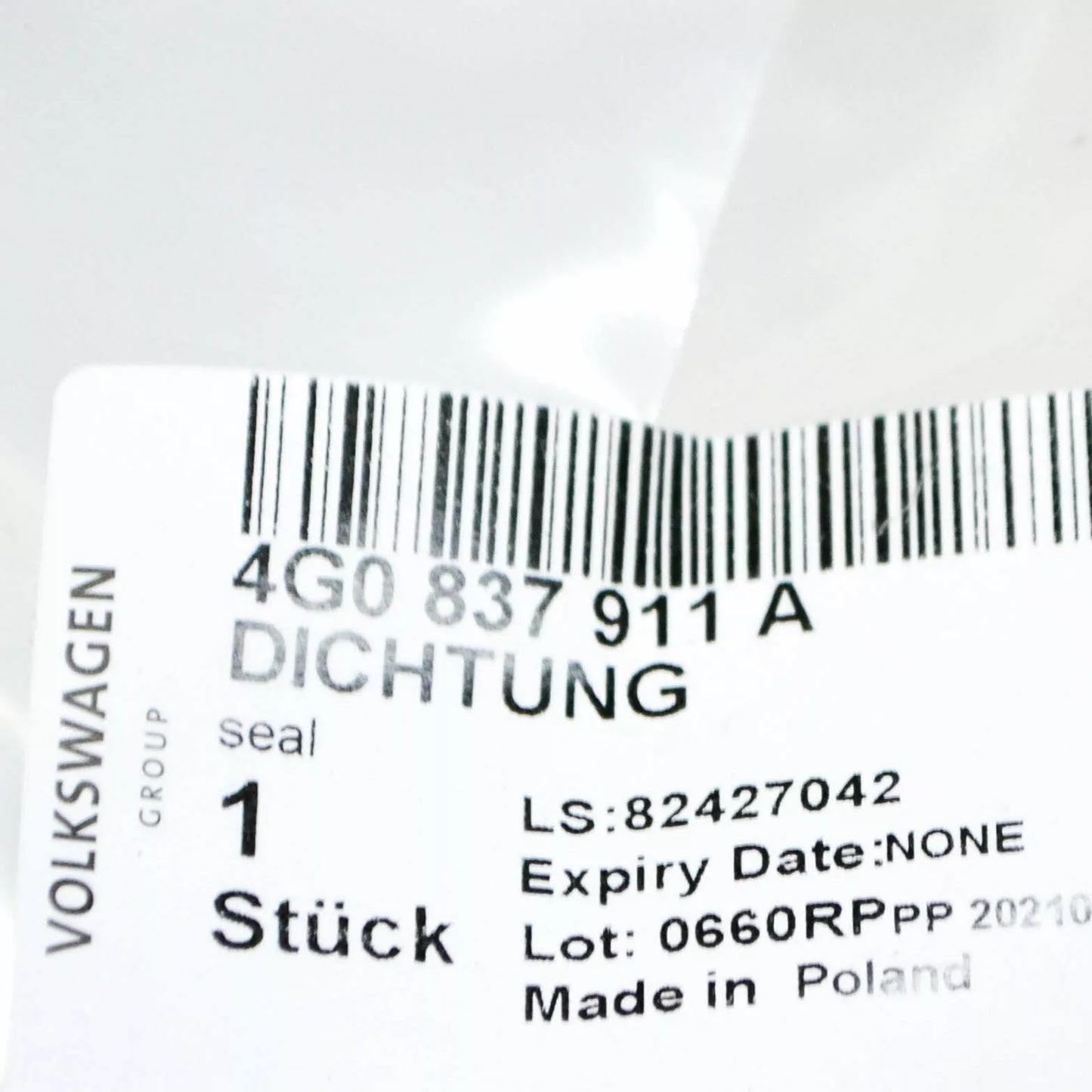 NEW AUDI A6 4G REAR LEFT OR RIGHT DOOR SEAL 4G0837911A