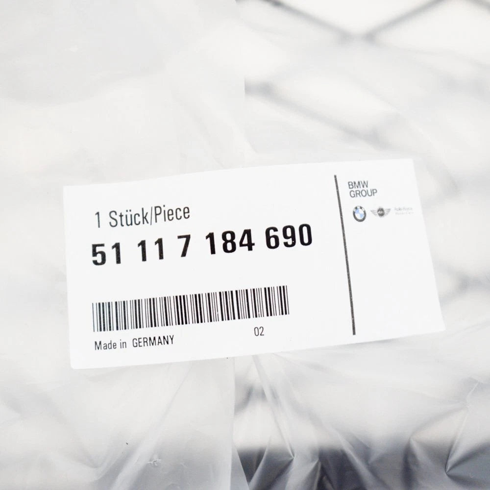 NEW BMW 6 CONVERTIBLE E64 FRONT BUMPER LOWER GRILLE 51117184690 ORIGINAL