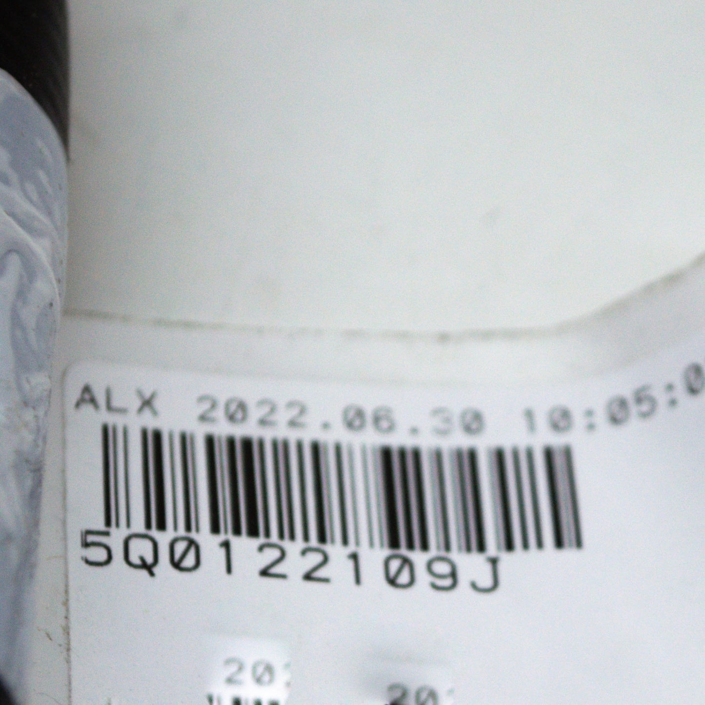 NEW AUDI A3 8V COOLANT HOSE 5Q0122109J ORIGINAL